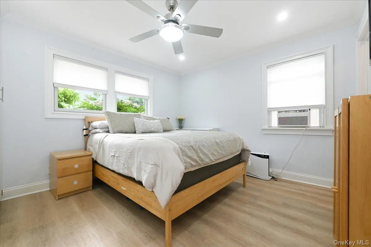 913 Merillon Avenue, Hempstead, NY, 4 Bedrooms Bedrooms, 6 Rooms Rooms,1 BathroomBathrooms,Residential,For Rent,Merillon,0,1033908 913 Merillon Avenue, Hempstead, NY, 4 Bedrooms Bedrooms, 6 Rooms Rooms,1 BathroomBathrooms,Residential,For Rent,Merillon,0,1033908