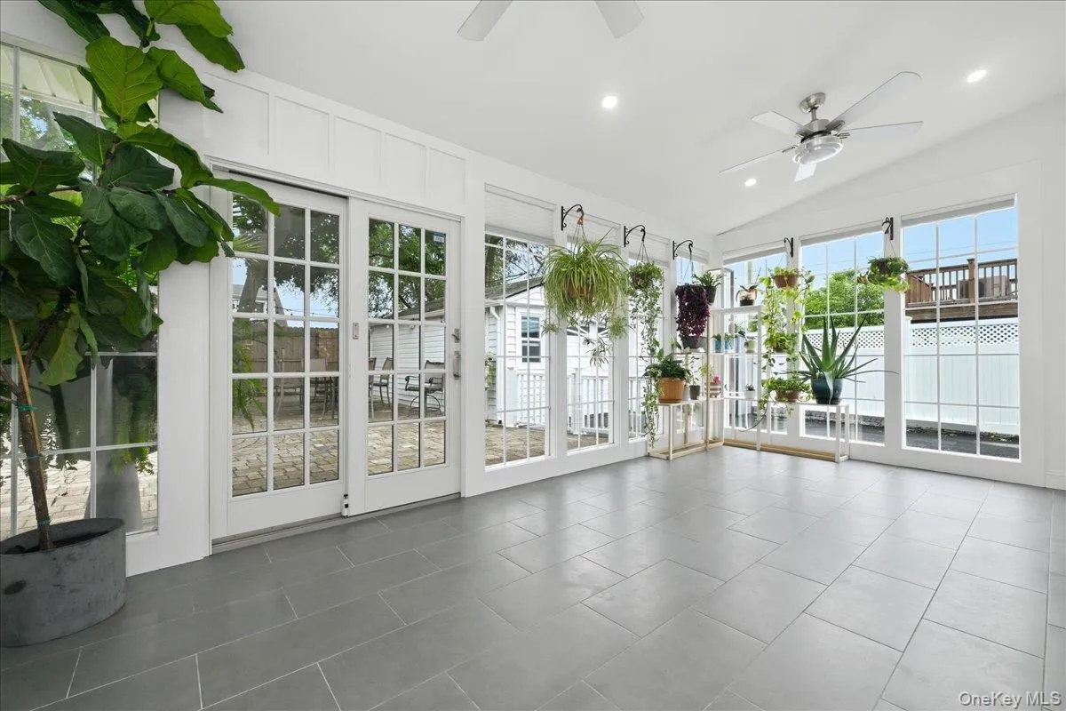 913 Merillon Avenue, Hempstead, NY, 4 Bedrooms Bedrooms, 6 Rooms Rooms,1 BathroomBathrooms,Residential,For Rent,Merillon,0,1033908 913 Merillon Avenue, Hempstead, NY, 4 Bedrooms Bedrooms, 6 Rooms Rooms,1 BathroomBathrooms,Residential,For Rent,Merillon,0,1033908