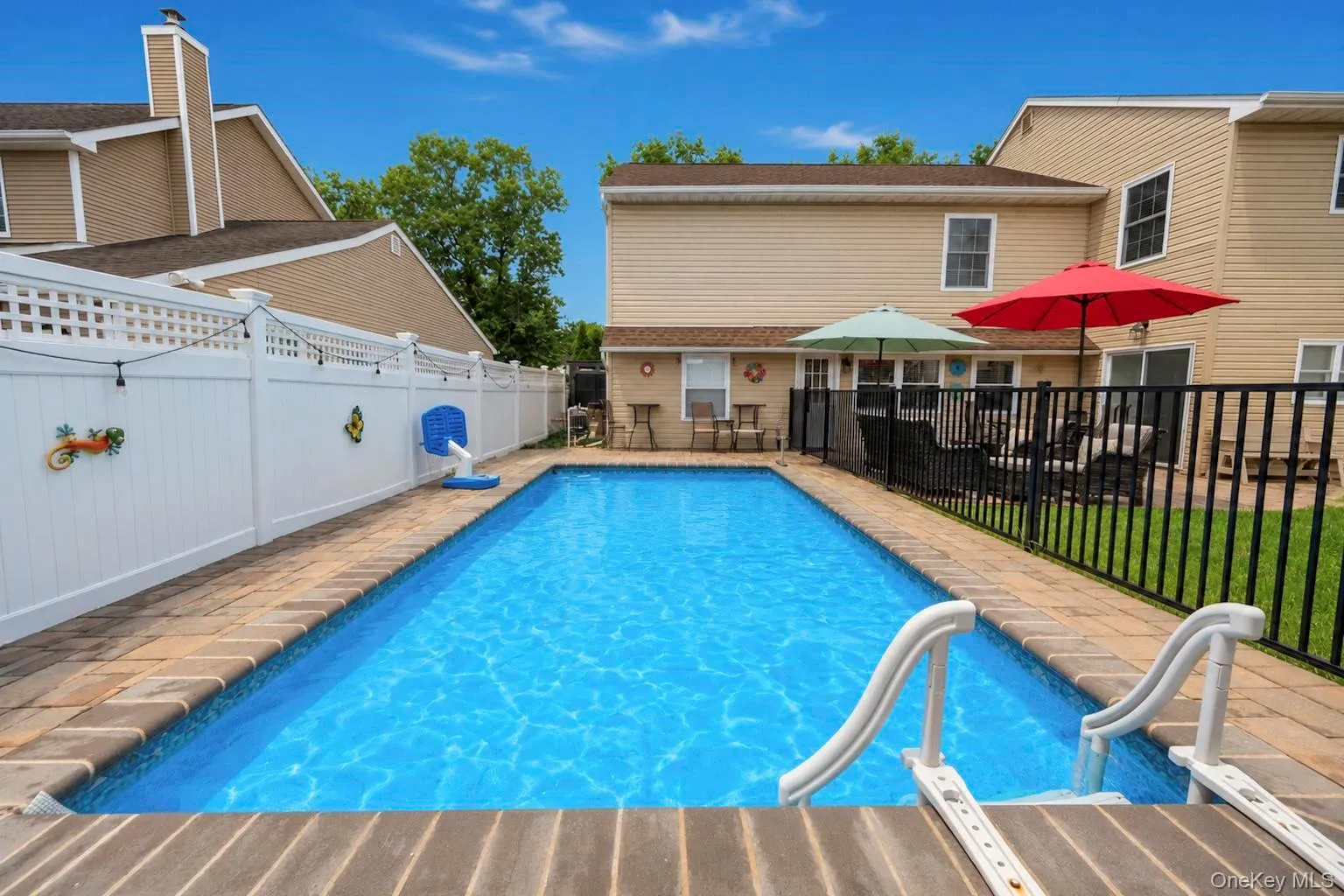 41 Miller Place, Hempstead, NY, 5 Bedrooms Bedrooms, 10 Rooms Rooms,2 BathroomsBathrooms,Residential,For Rent,Miller,0,1033911 41 Miller Place, Hempstead, NY, 5 Bedrooms Bedrooms, 10 Rooms Rooms,2 BathroomsBathrooms,Residential,For Rent,Miller,0,1033911