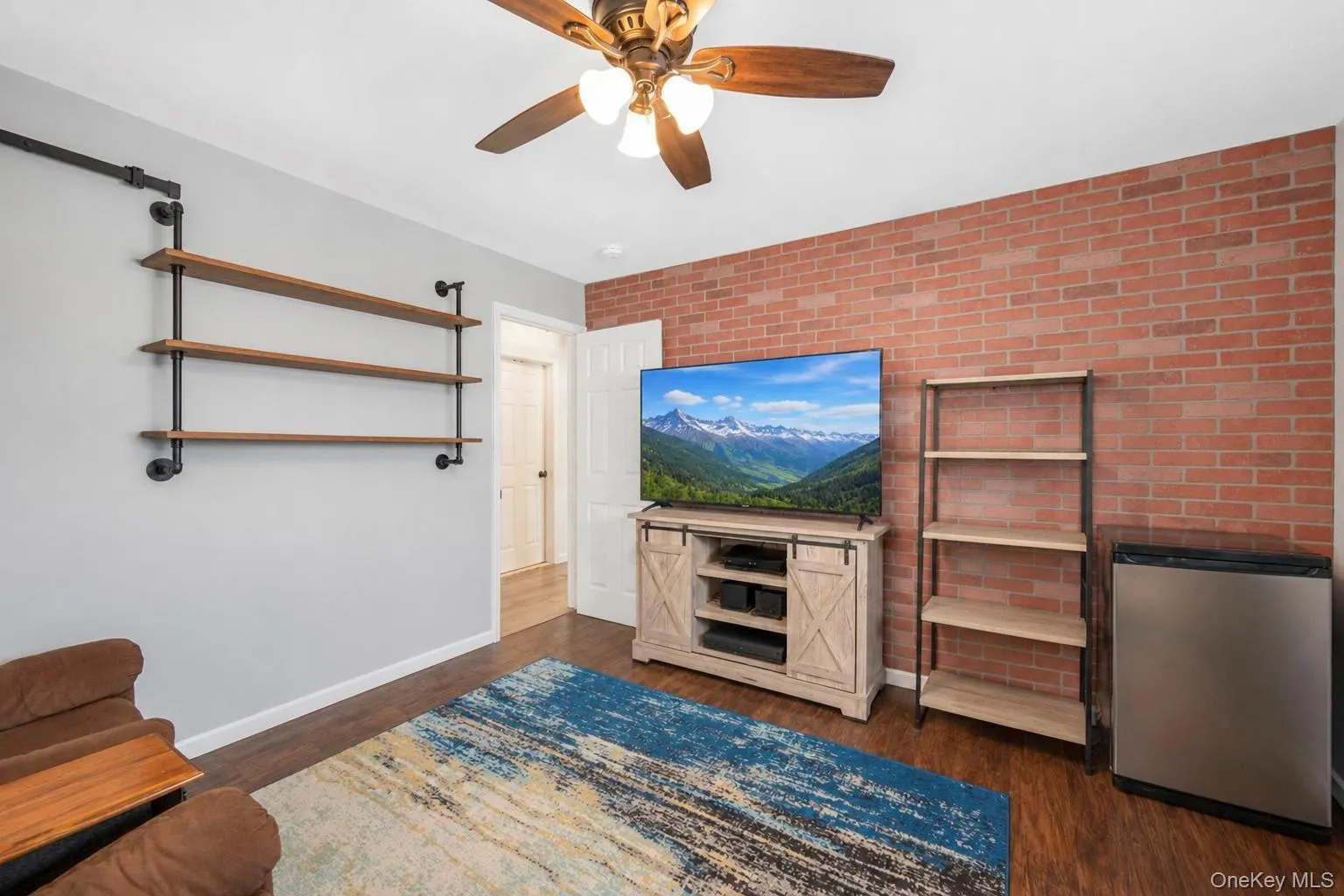 41 Miller Place, Hempstead, NY, 5 Bedrooms Bedrooms, 10 Rooms Rooms,2 BathroomsBathrooms,Residential,For Rent,Miller,0,1033911 41 Miller Place, Hempstead, NY, 5 Bedrooms Bedrooms, 10 Rooms Rooms,2 BathroomsBathrooms,Residential,For Rent,Miller,0,1033911