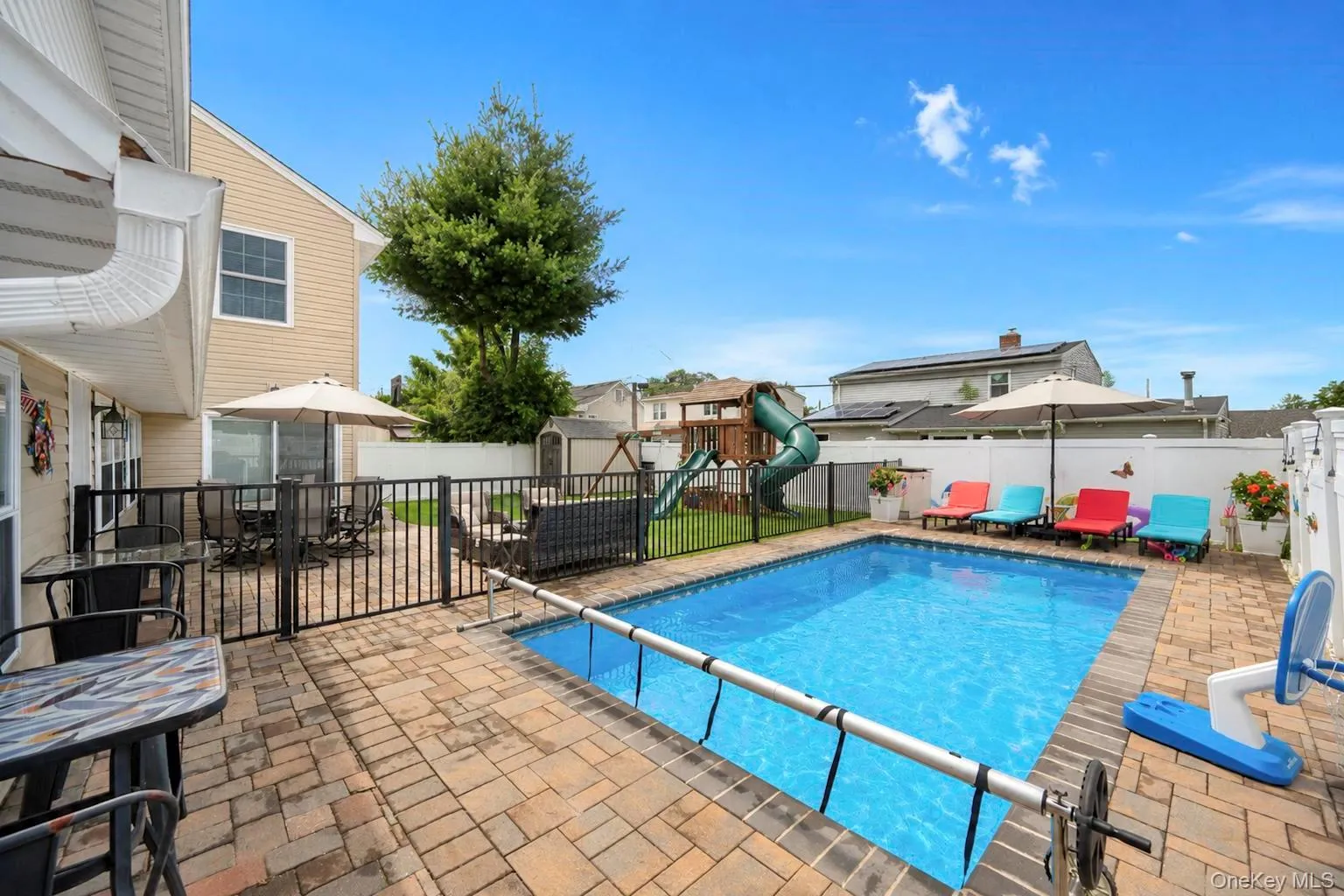 41 Miller Place, Hempstead, NY, 5 Bedrooms Bedrooms, 10 Rooms Rooms,2 BathroomsBathrooms,Residential,For Rent,Miller,0,1033911 41 Miller Place, Hempstead, NY, 5 Bedrooms Bedrooms, 10 Rooms Rooms,2 BathroomsBathrooms,Residential,For Rent,Miller,0,1033911