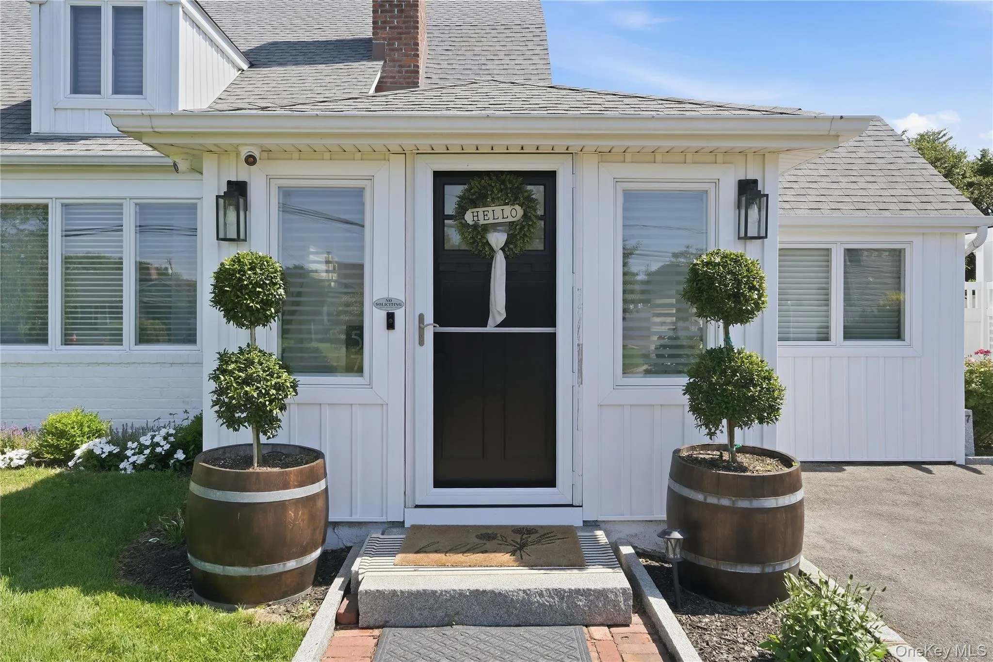 57 Girard Avenue, Islip, NY, 4 Bedrooms Bedrooms, 12 Rooms Rooms,2 BathroomsBathrooms,Residential,For Rent,Girard,0,1033916 57 Girard Avenue, Islip, NY, 4 Bedrooms Bedrooms, 12 Rooms Rooms,2 BathroomsBathrooms,Residential,For Rent,Girard,0,1033916