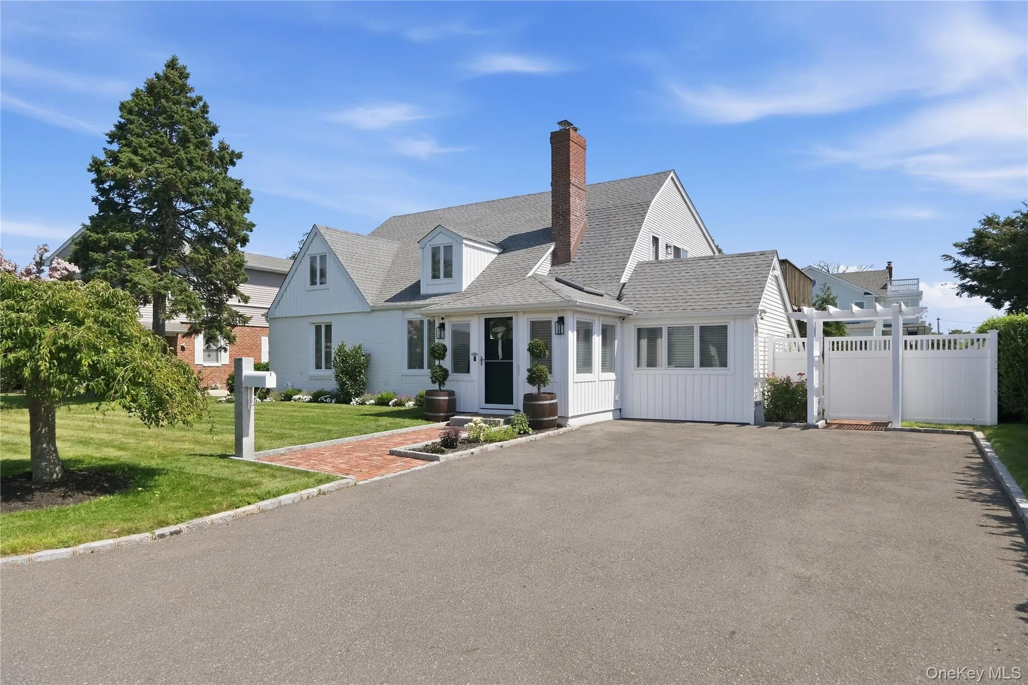 57 Girard Avenue, Islip, NY, 4 Bedrooms Bedrooms, 12 Rooms Rooms,2 BathroomsBathrooms,Residential,For Rent,Girard,0,1033916 57 Girard Avenue, Islip, NY, 4 Bedrooms Bedrooms, 12 Rooms Rooms,2 BathroomsBathrooms,Residential,For Rent,Girard,0,1033916
