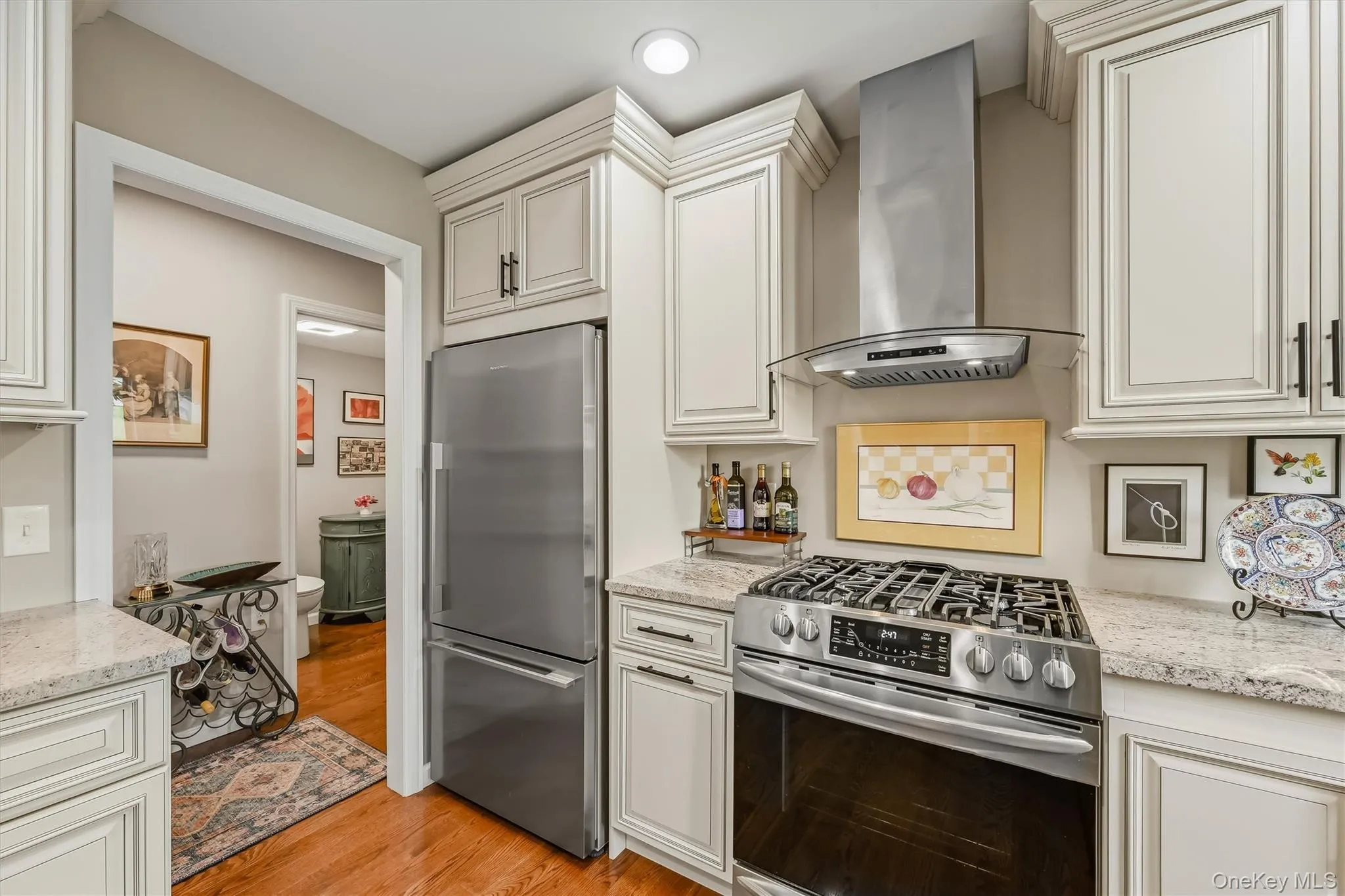 Newer stainless steel appliances. Newer stainless steel appliances.