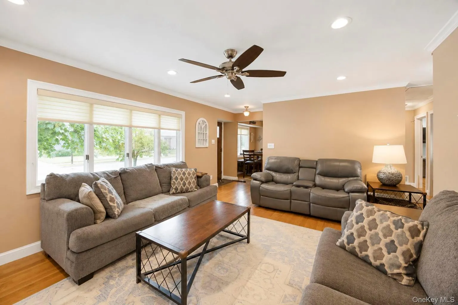 18 Cornell Lane, Oyster Bay, NY, 3 Bedrooms Bedrooms, 8 Rooms Rooms,2 BathroomsBathrooms,Residential,For Rent,Cornell,0,1033919 18 Cornell Lane, Oyster Bay, NY, 3 Bedrooms Bedrooms, 8 Rooms Rooms,2 BathroomsBathrooms,Residential,For Rent,Cornell,0,1033919