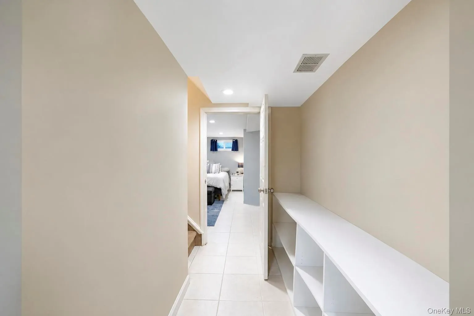 18 Cornell Lane, Oyster Bay, NY, 3 Bedrooms Bedrooms, 8 Rooms Rooms,2 BathroomsBathrooms,Residential,For Rent,Cornell,0,1033919 18 Cornell Lane, Oyster Bay, NY, 3 Bedrooms Bedrooms, 8 Rooms Rooms,2 BathroomsBathrooms,Residential,For Rent,Cornell,0,1033919