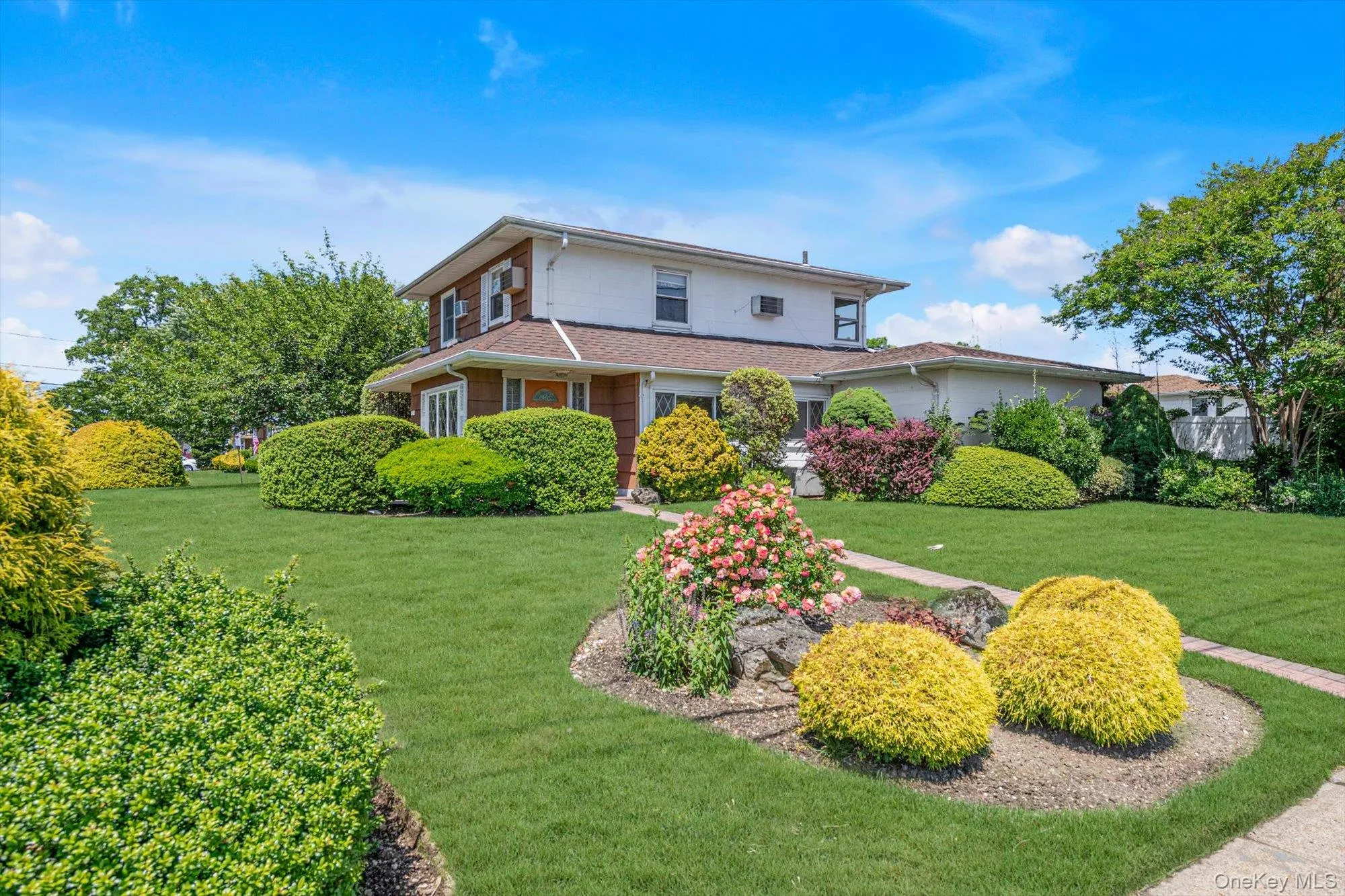 430 Violet Street, Oyster Bay, NY, 6 Bedrooms Bedrooms, 11 Rooms Rooms,1 BathroomBathrooms,Residential,For Rent,Violet,0,1033924 430 Violet Street, Oyster Bay, NY, 6 Bedrooms Bedrooms, 11 Rooms Rooms,1 BathroomBathrooms,Residential,For Rent,Violet,0,1033924