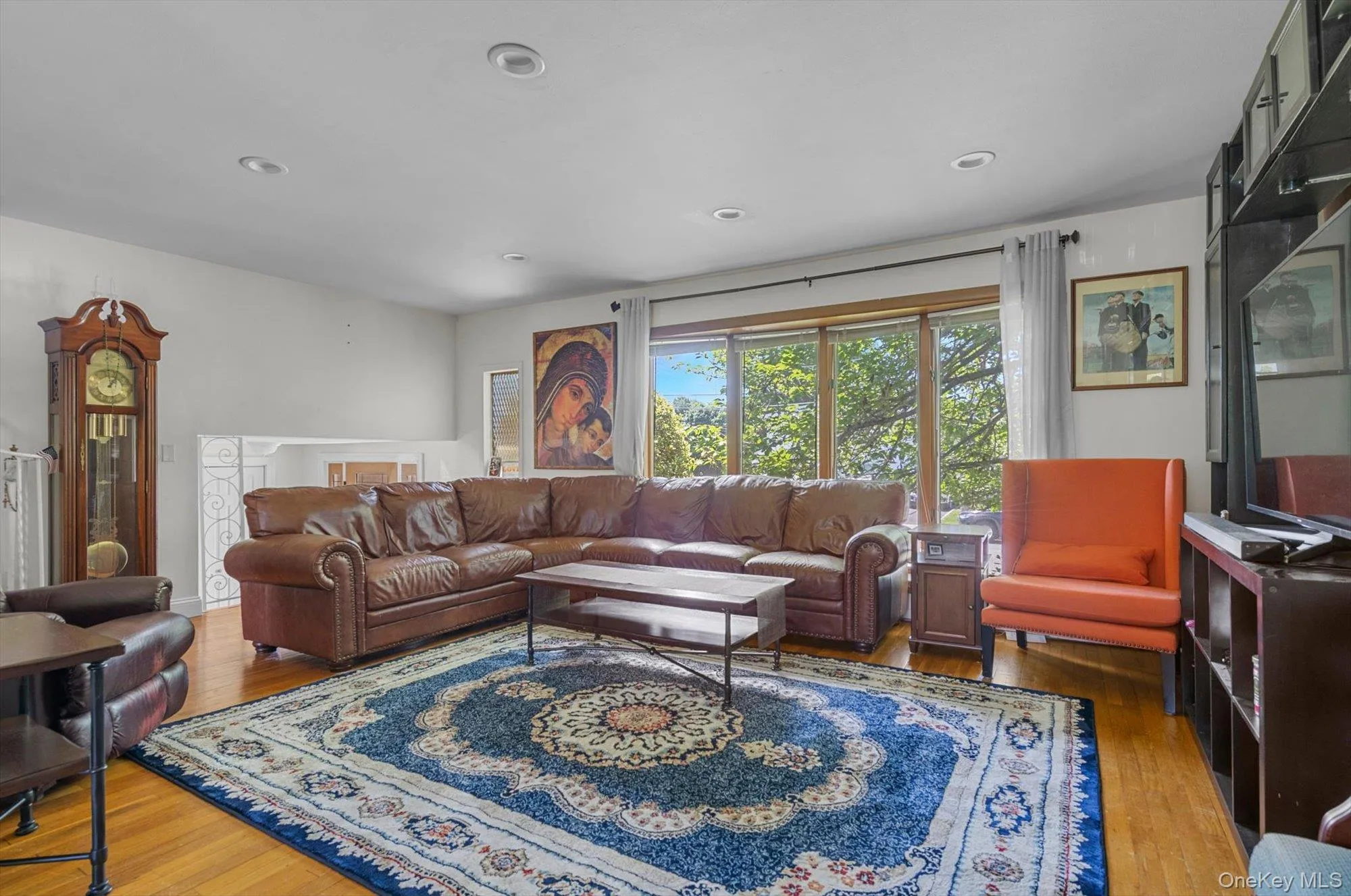 430 Violet Street, Oyster Bay, NY, 6 Bedrooms Bedrooms, 11 Rooms Rooms,1 BathroomBathrooms,Residential,For Rent,Violet,0,1033924 430 Violet Street, Oyster Bay, NY, 6 Bedrooms Bedrooms, 11 Rooms Rooms,1 BathroomBathrooms,Residential,For Rent,Violet,0,1033924