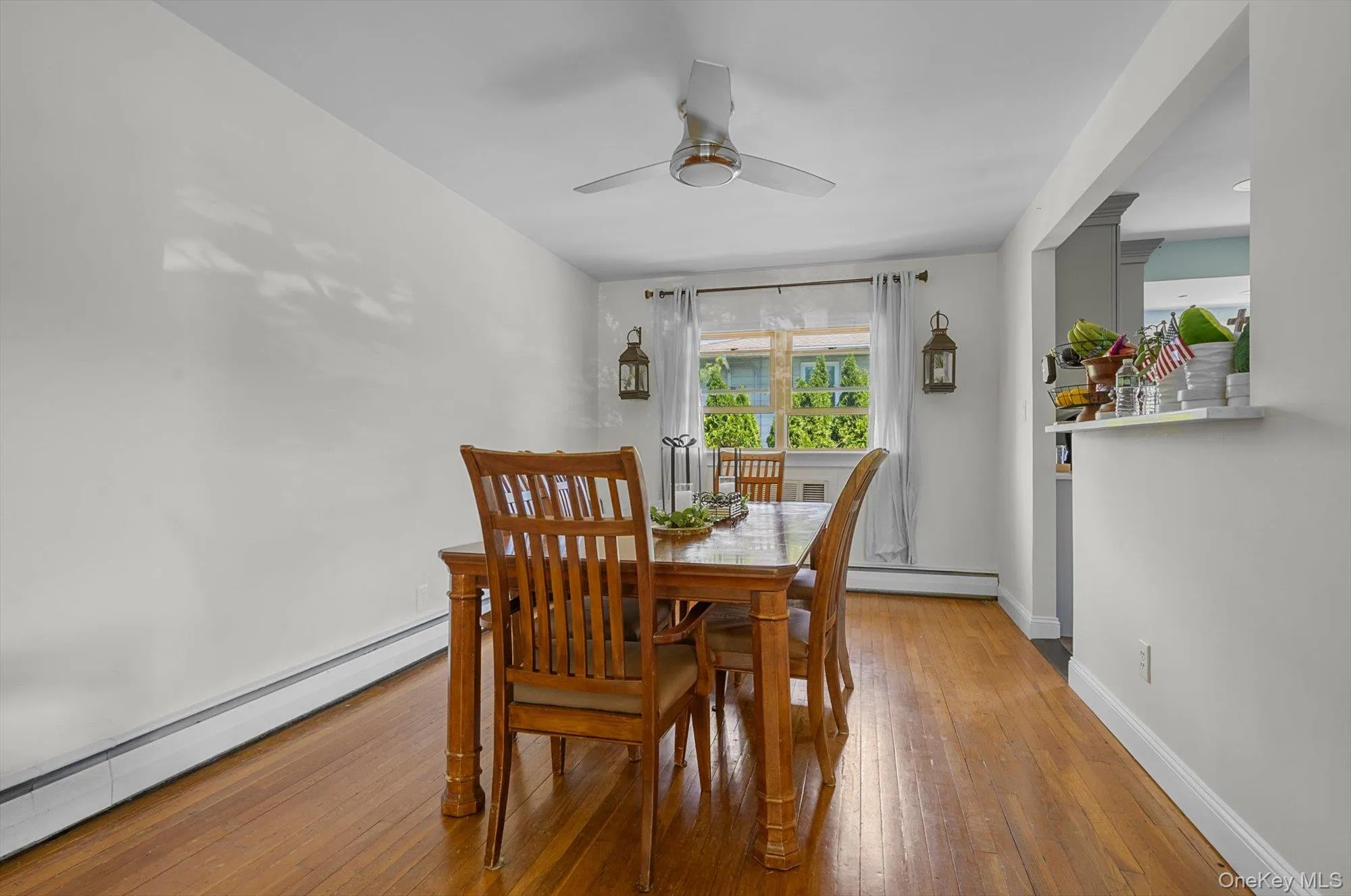430 Violet Street, Oyster Bay, NY, 6 Bedrooms Bedrooms, 11 Rooms Rooms,1 BathroomBathrooms,Residential,For Rent,Violet,0,1033924 430 Violet Street, Oyster Bay, NY, 6 Bedrooms Bedrooms, 11 Rooms Rooms,1 BathroomBathrooms,Residential,For Rent,Violet,0,1033924