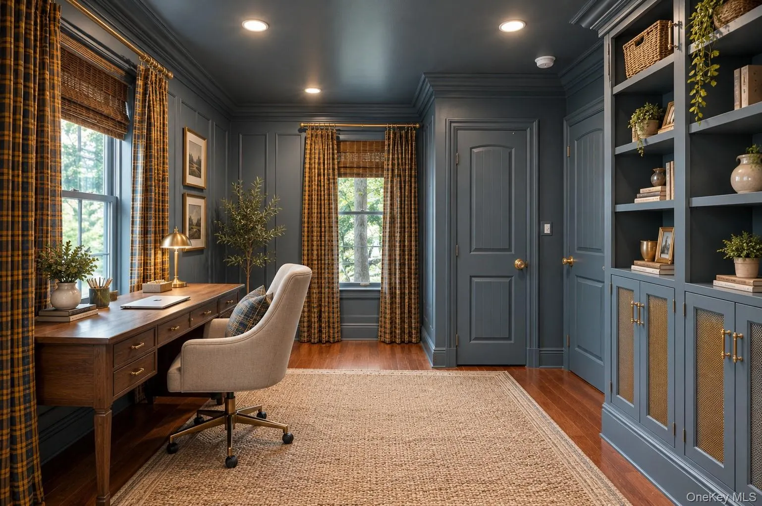 Virtually Staged Bedroom w/ Desk Virtually Staged Bedroom w/ Desk