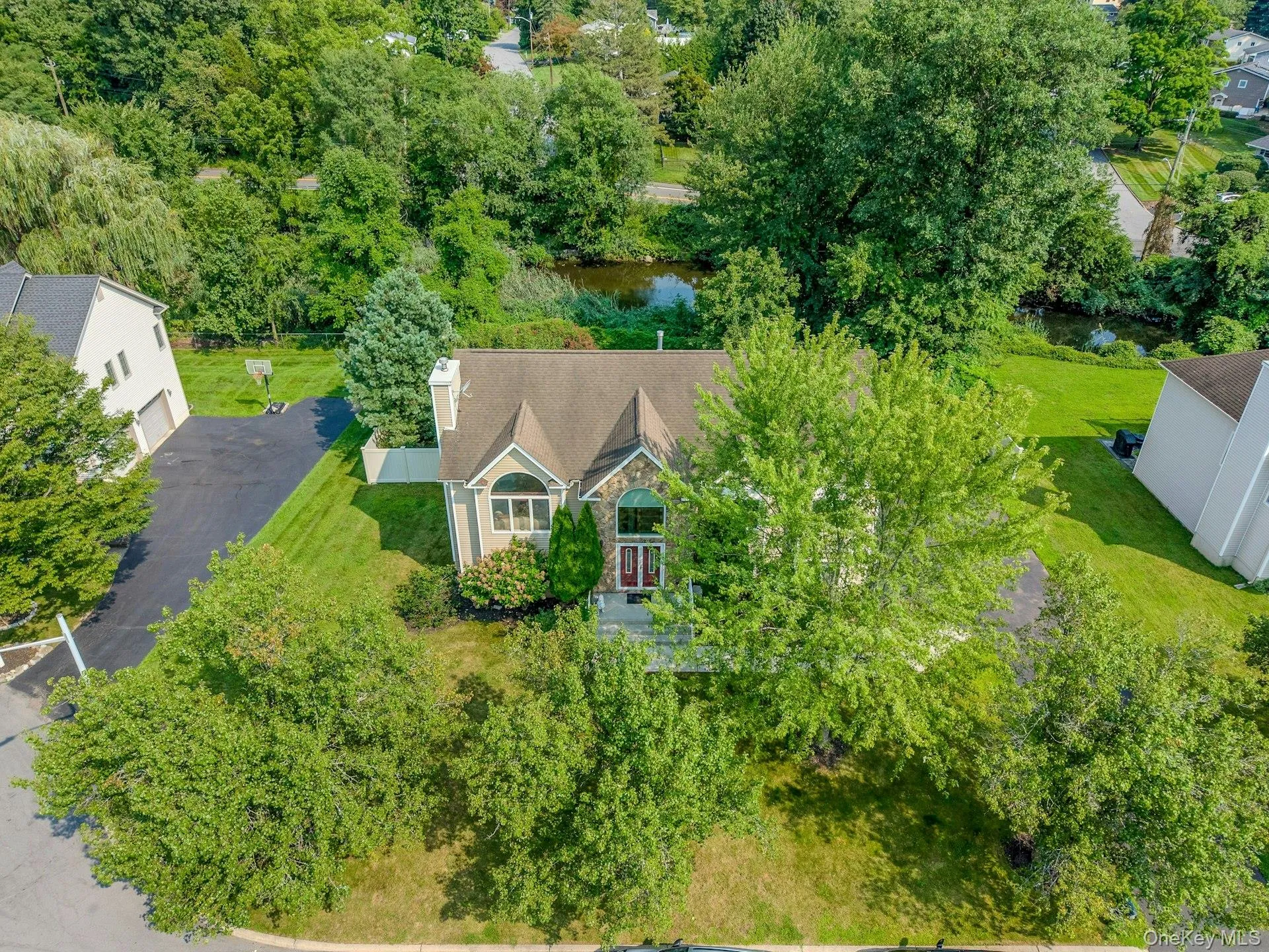 14 Stern Place, Clarkstown, NY, 4 Bedrooms Bedrooms, 9 Rooms Rooms,3 BathroomsBathrooms,Residential,For Rent,Stern,0,1033927 14 Stern Place, Clarkstown, NY, 4 Bedrooms Bedrooms, 9 Rooms Rooms,3 BathroomsBathrooms,Residential,For Rent,Stern,0,1033927