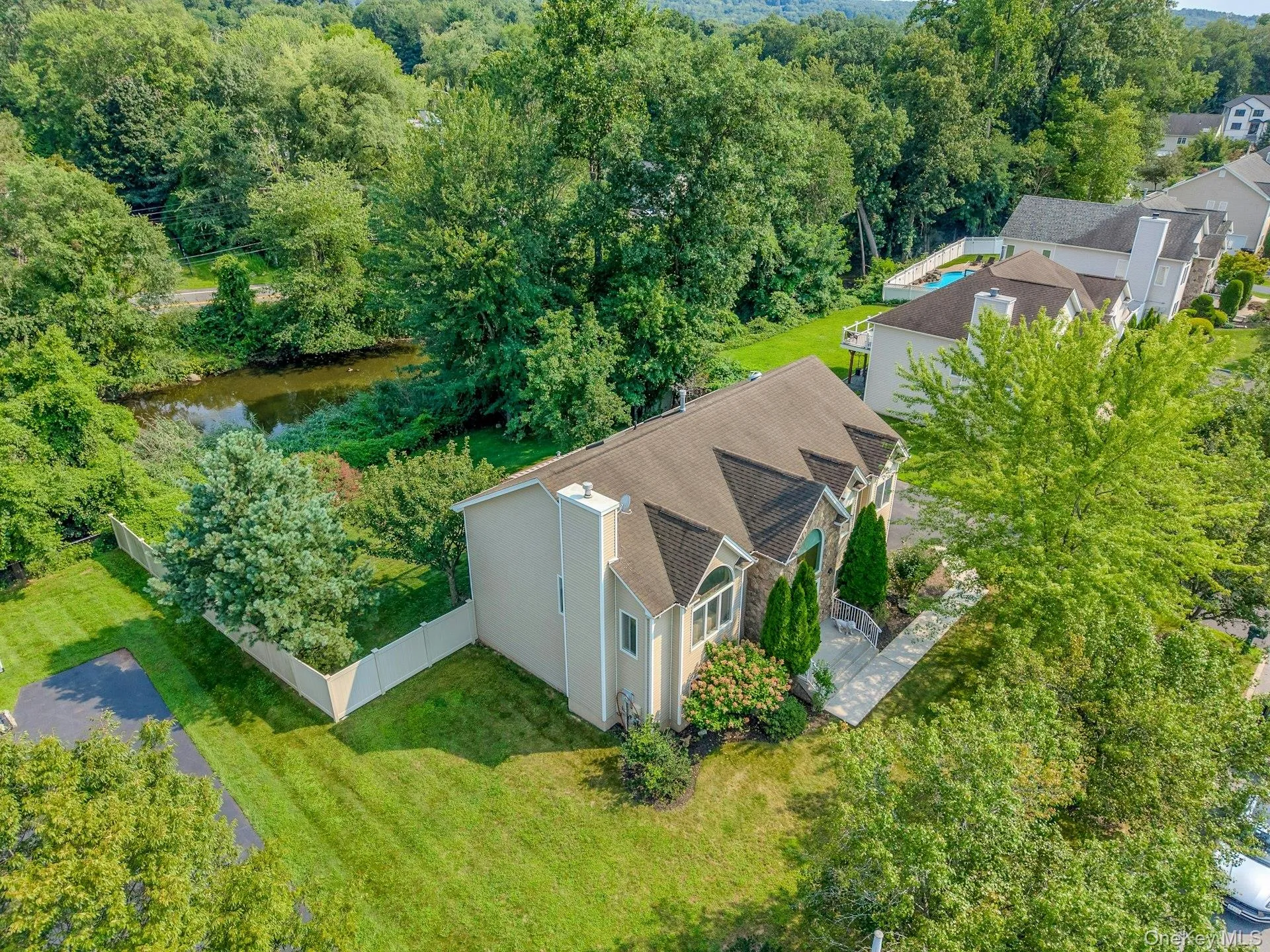 14 Stern Place, Clarkstown, NY, 4 Bedrooms Bedrooms, 9 Rooms Rooms,3 BathroomsBathrooms,Residential,For Rent,Stern,0,1033927 14 Stern Place, Clarkstown, NY, 4 Bedrooms Bedrooms, 9 Rooms Rooms,3 BathroomsBathrooms,Residential,For Rent,Stern,0,1033927