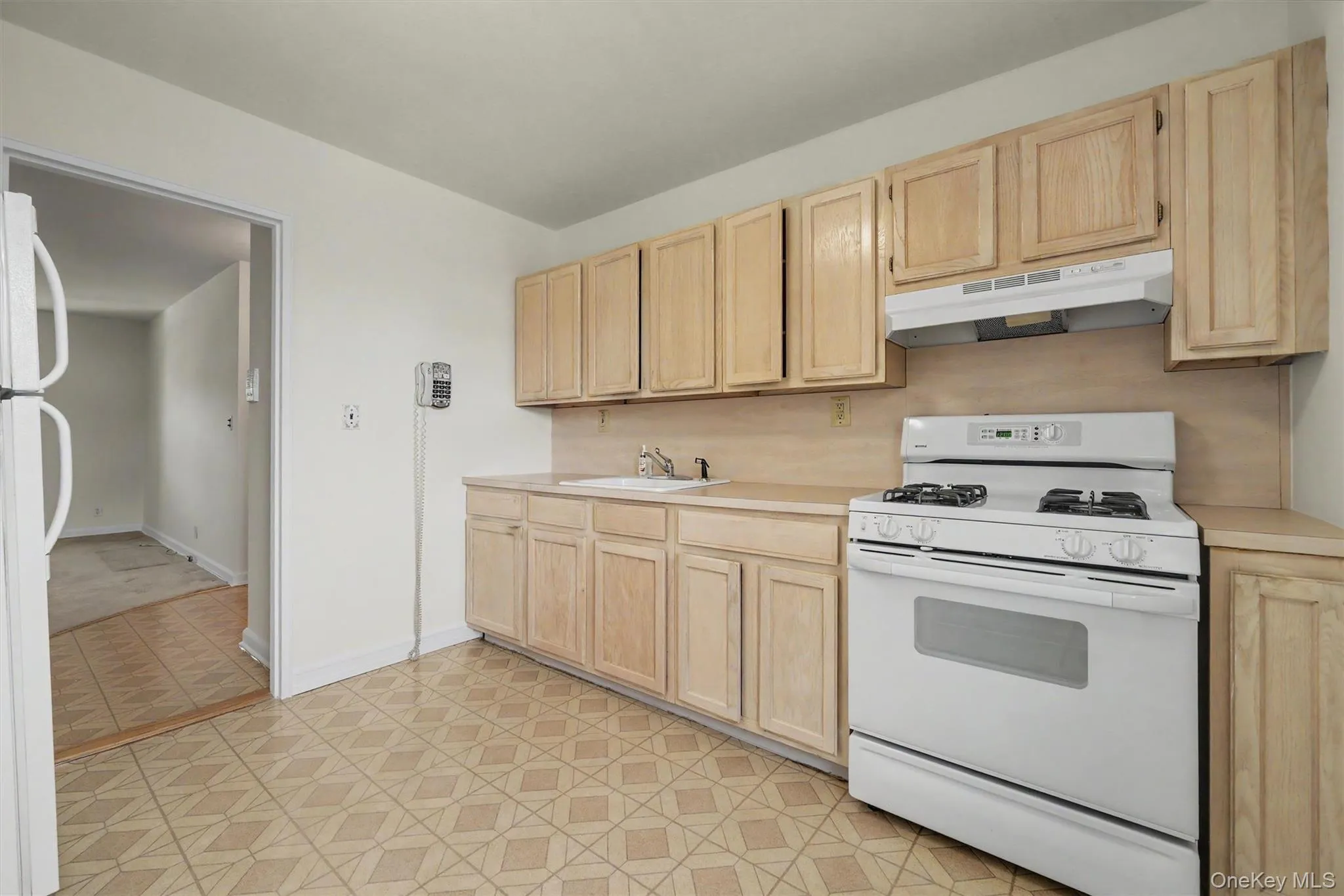 20 Dehaven Drive, Yonkers, NY, 1 Bedroom Bedrooms, 5 Rooms Rooms,1 BathroomBathrooms,Residential,For Rent,Dehaven,0,1033929 20 Dehaven Drive, Yonkers, NY, 1 Bedroom Bedrooms, 5 Rooms Rooms,1 BathroomBathrooms,Residential,For Rent,Dehaven,0,1033929
