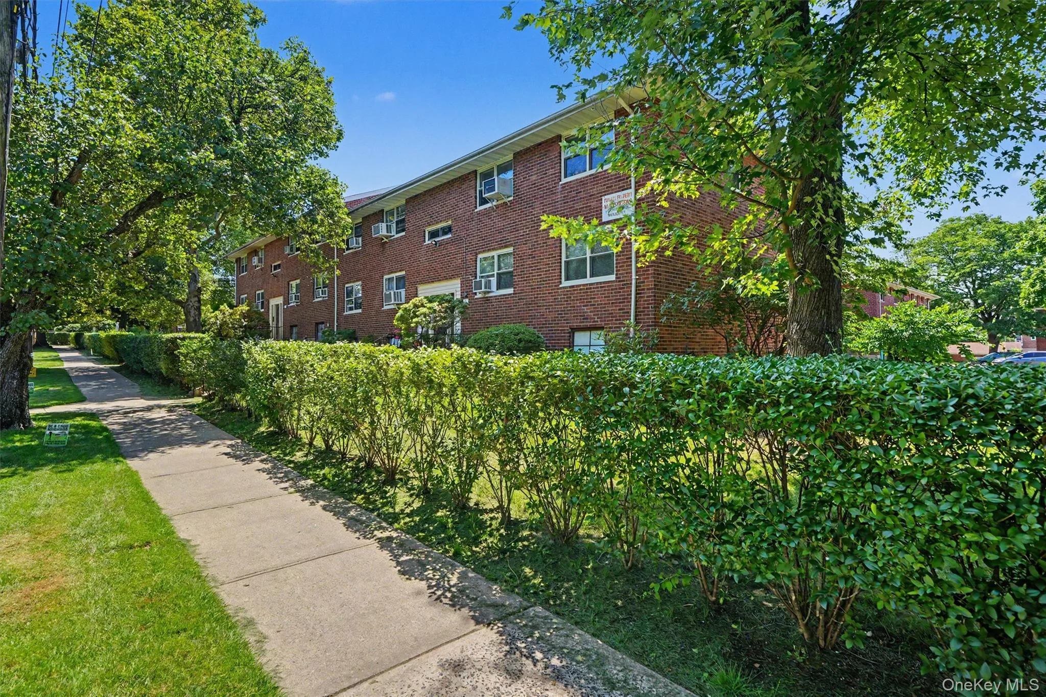 20 Dehaven Drive, Yonkers, NY, 1 Bedroom Bedrooms, 5 Rooms Rooms,1 BathroomBathrooms,Residential,For Rent,Dehaven,0,1033929 20 Dehaven Drive, Yonkers, NY, 1 Bedroom Bedrooms, 5 Rooms Rooms,1 BathroomBathrooms,Residential,For Rent,Dehaven,0,1033929