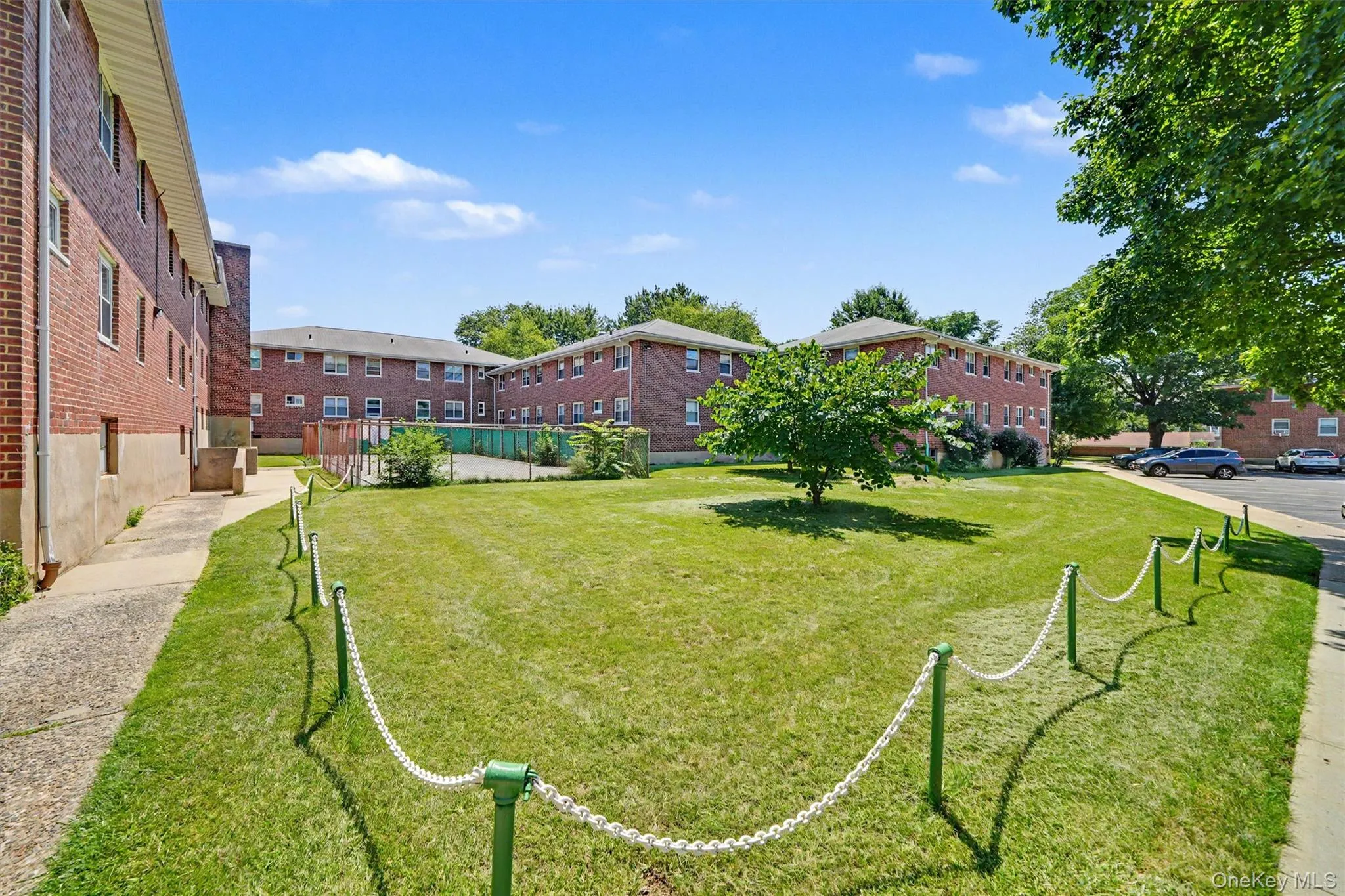 20 Dehaven Drive, Yonkers, NY, 1 Bedroom Bedrooms, 5 Rooms Rooms,1 BathroomBathrooms,Residential,For Rent,Dehaven,0,1033929 20 Dehaven Drive, Yonkers, NY, 1 Bedroom Bedrooms, 5 Rooms Rooms,1 BathroomBathrooms,Residential,For Rent,Dehaven,0,1033929