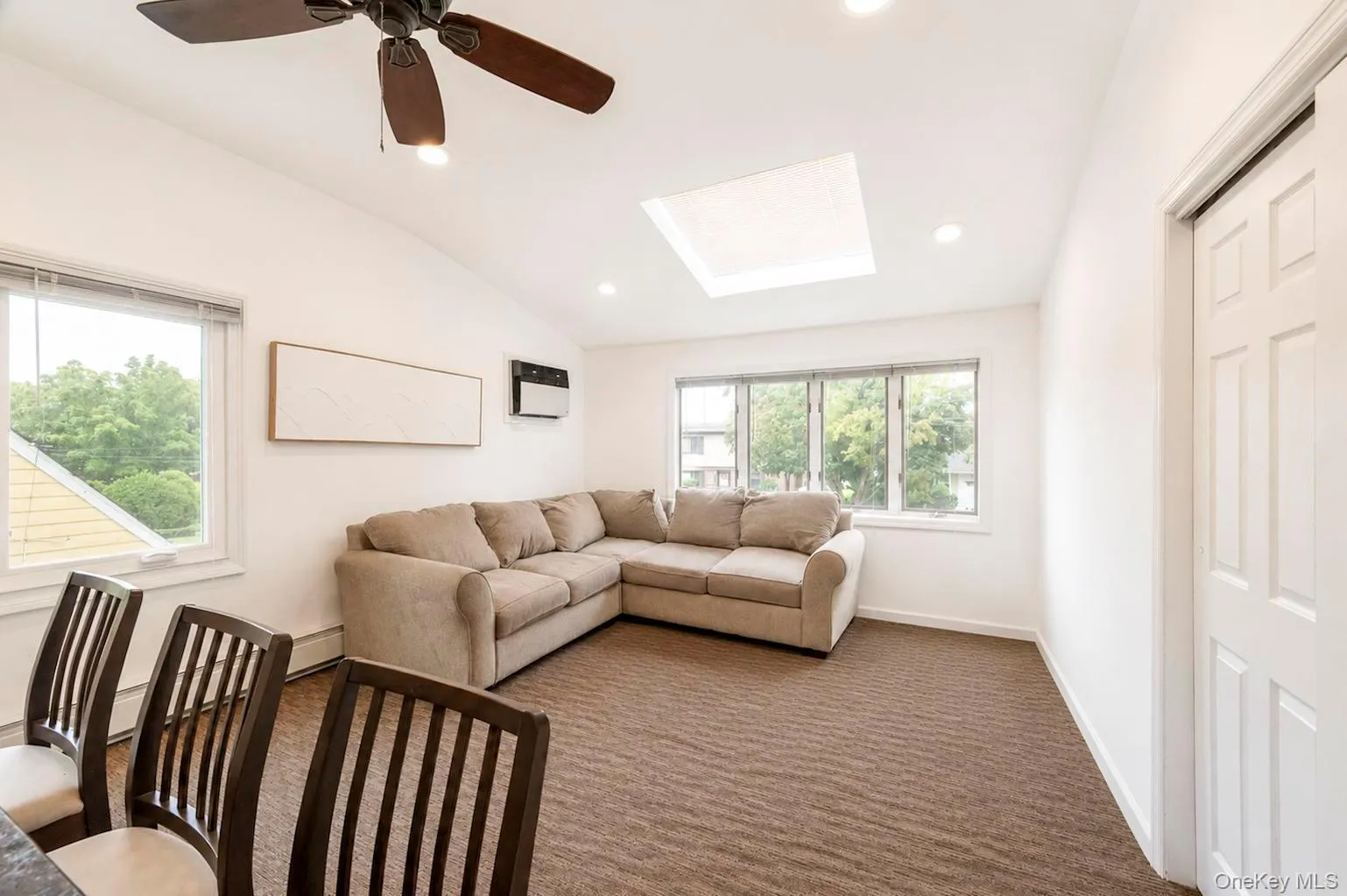 84 Twinlawns Avenue, Oyster Bay, NY, 4 Bedrooms Bedrooms, 9 Rooms Rooms,3 BathroomsBathrooms,Residential Lease,For Rent,Twinlawns,0,1033930 84 Twinlawns Avenue, Oyster Bay, NY, 4 Bedrooms Bedrooms, 9 Rooms Rooms,3 BathroomsBathrooms,Residential Lease,For Rent,Twinlawns,0,1033930