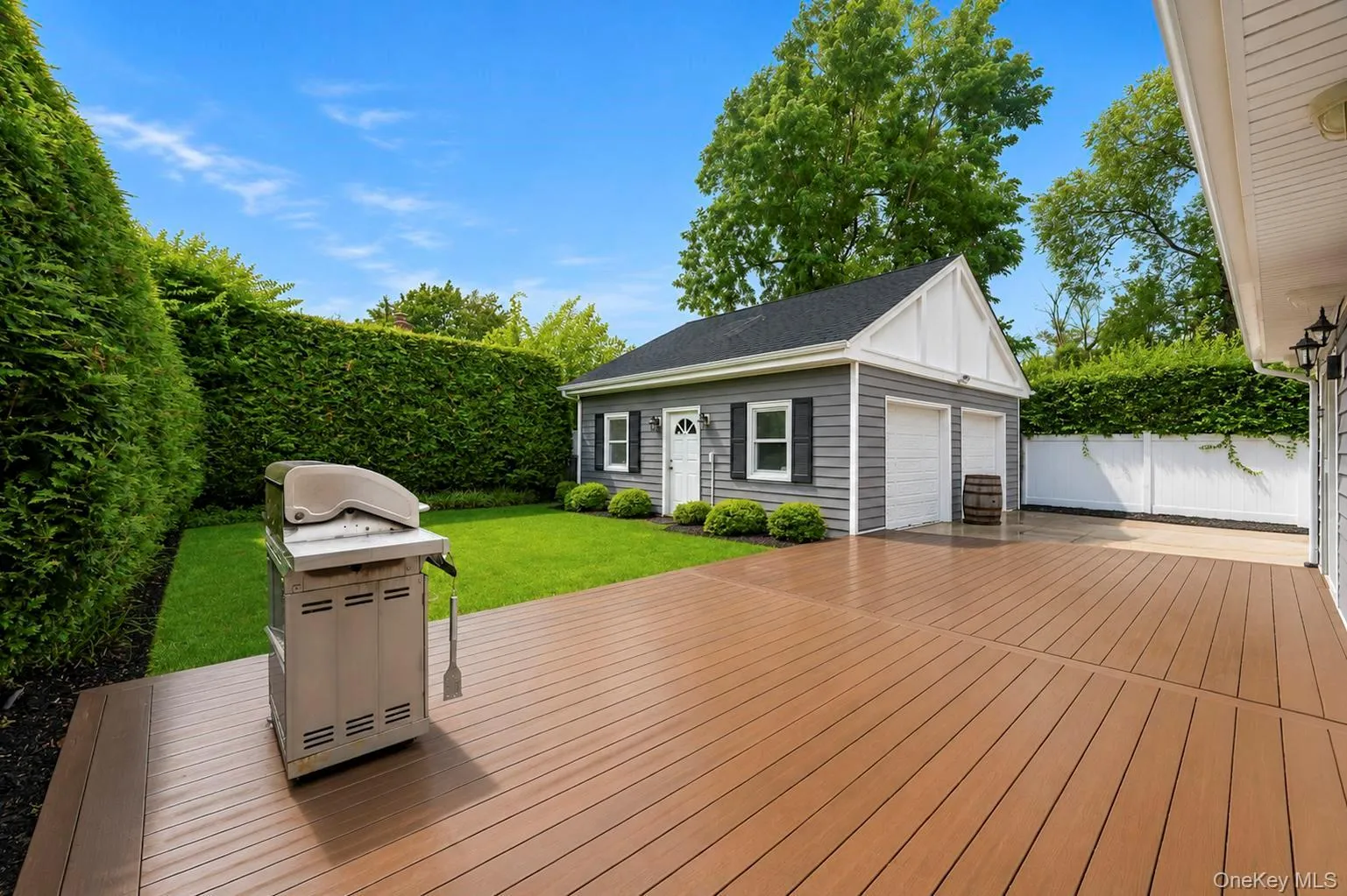 84 Twinlawns Avenue, Oyster Bay, NY, 4 Bedrooms Bedrooms, 9 Rooms Rooms,3 BathroomsBathrooms,Residential Lease,For Rent,Twinlawns,0,1033930 84 Twinlawns Avenue, Oyster Bay, NY, 4 Bedrooms Bedrooms, 9 Rooms Rooms,3 BathroomsBathrooms,Residential Lease,For Rent,Twinlawns,0,1033930