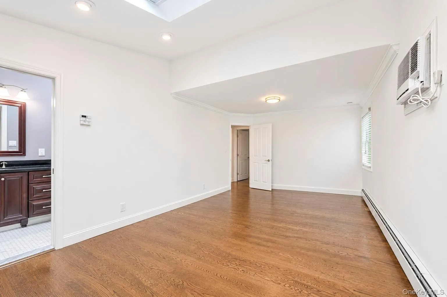 84 Twinlawns Avenue, Oyster Bay, NY, 4 Bedrooms Bedrooms, 9 Rooms Rooms,3 BathroomsBathrooms,Residential Lease,For Rent,Twinlawns,0,1033930 84 Twinlawns Avenue, Oyster Bay, NY, 4 Bedrooms Bedrooms, 9 Rooms Rooms,3 BathroomsBathrooms,Residential Lease,For Rent,Twinlawns,0,1033930
