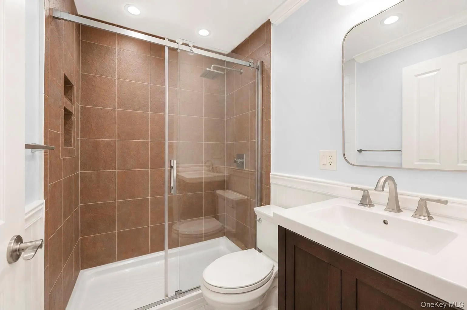 84 Twinlawns Avenue, Oyster Bay, NY, 4 Bedrooms Bedrooms, 9 Rooms Rooms,3 BathroomsBathrooms,Residential Lease,For Rent,Twinlawns,0,1033930 84 Twinlawns Avenue, Oyster Bay, NY, 4 Bedrooms Bedrooms, 9 Rooms Rooms,3 BathroomsBathrooms,Residential Lease,For Rent,Twinlawns,0,1033930