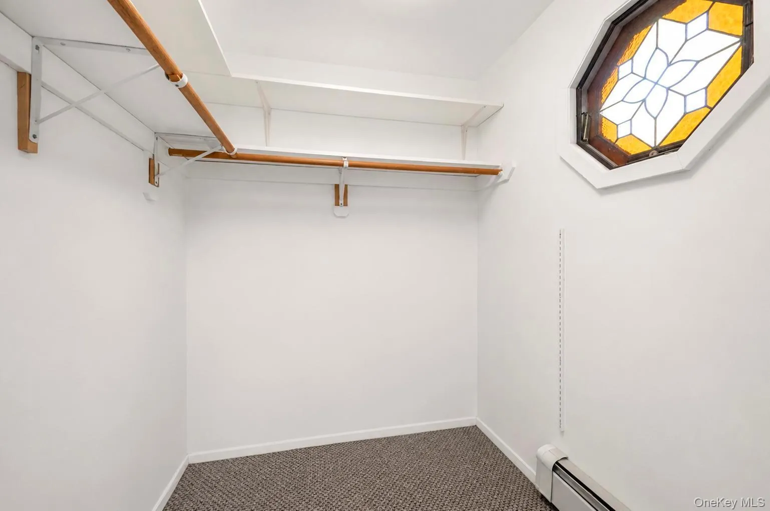84 Twinlawns Avenue, Oyster Bay, NY, 4 Bedrooms Bedrooms, 9 Rooms Rooms,3 BathroomsBathrooms,Residential Lease,For Rent,Twinlawns,0,1033930 84 Twinlawns Avenue, Oyster Bay, NY, 4 Bedrooms Bedrooms, 9 Rooms Rooms,3 BathroomsBathrooms,Residential Lease,For Rent,Twinlawns,0,1033930