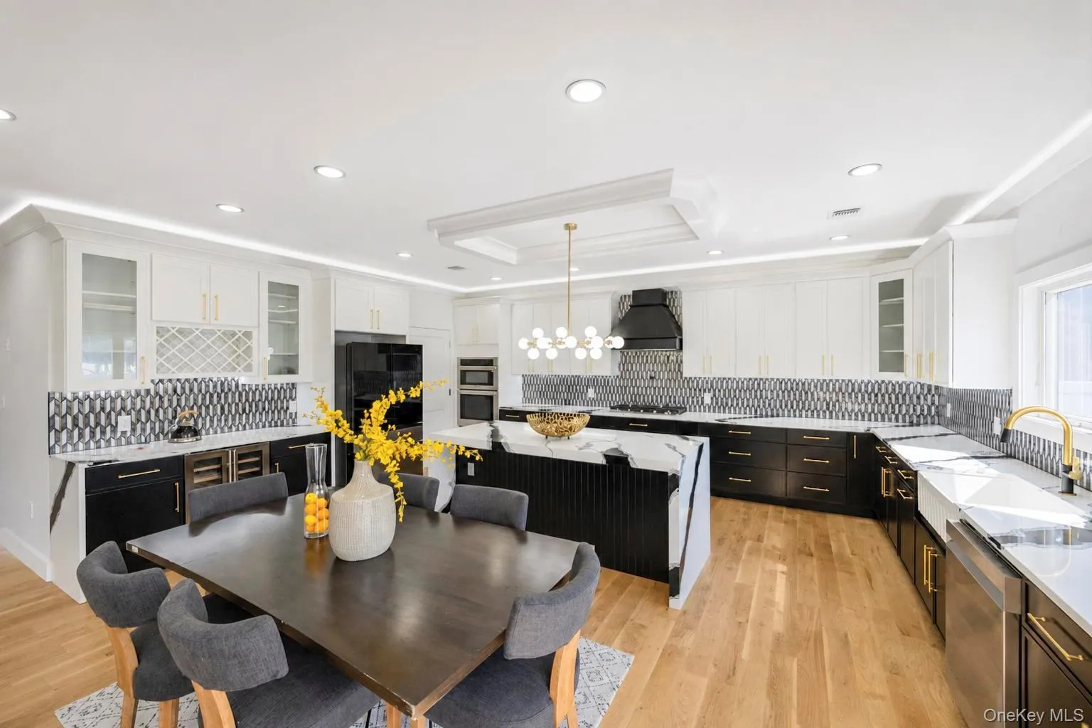 43 Cabot Lane, Oyster Bay, NY, 5 Bedrooms Bedrooms, 10 Rooms Rooms,6 BathroomsBathrooms,Residential,For Rent,Cabot,0,1033932 43 Cabot Lane, Oyster Bay, NY, 5 Bedrooms Bedrooms, 10 Rooms Rooms,6 BathroomsBathrooms,Residential,For Rent,Cabot,0,1033932