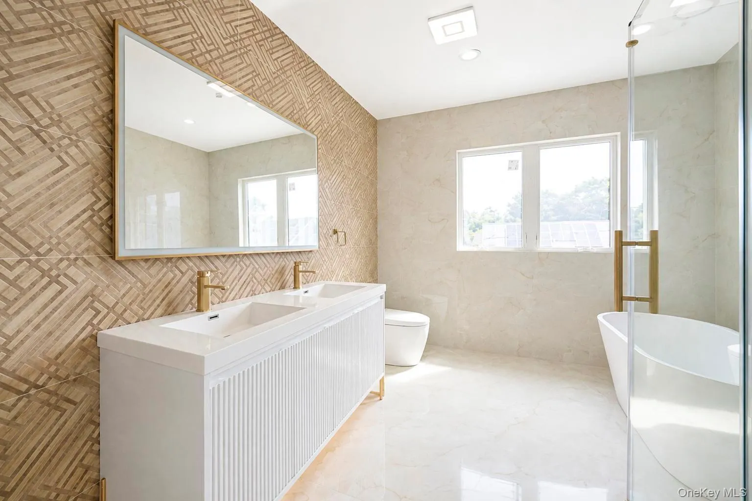 43 Cabot Lane, Oyster Bay, NY, 5 Bedrooms Bedrooms, 10 Rooms Rooms,6 BathroomsBathrooms,Residential,For Rent,Cabot,0,1033932 43 Cabot Lane, Oyster Bay, NY, 5 Bedrooms Bedrooms, 10 Rooms Rooms,6 BathroomsBathrooms,Residential,For Rent,Cabot,0,1033932