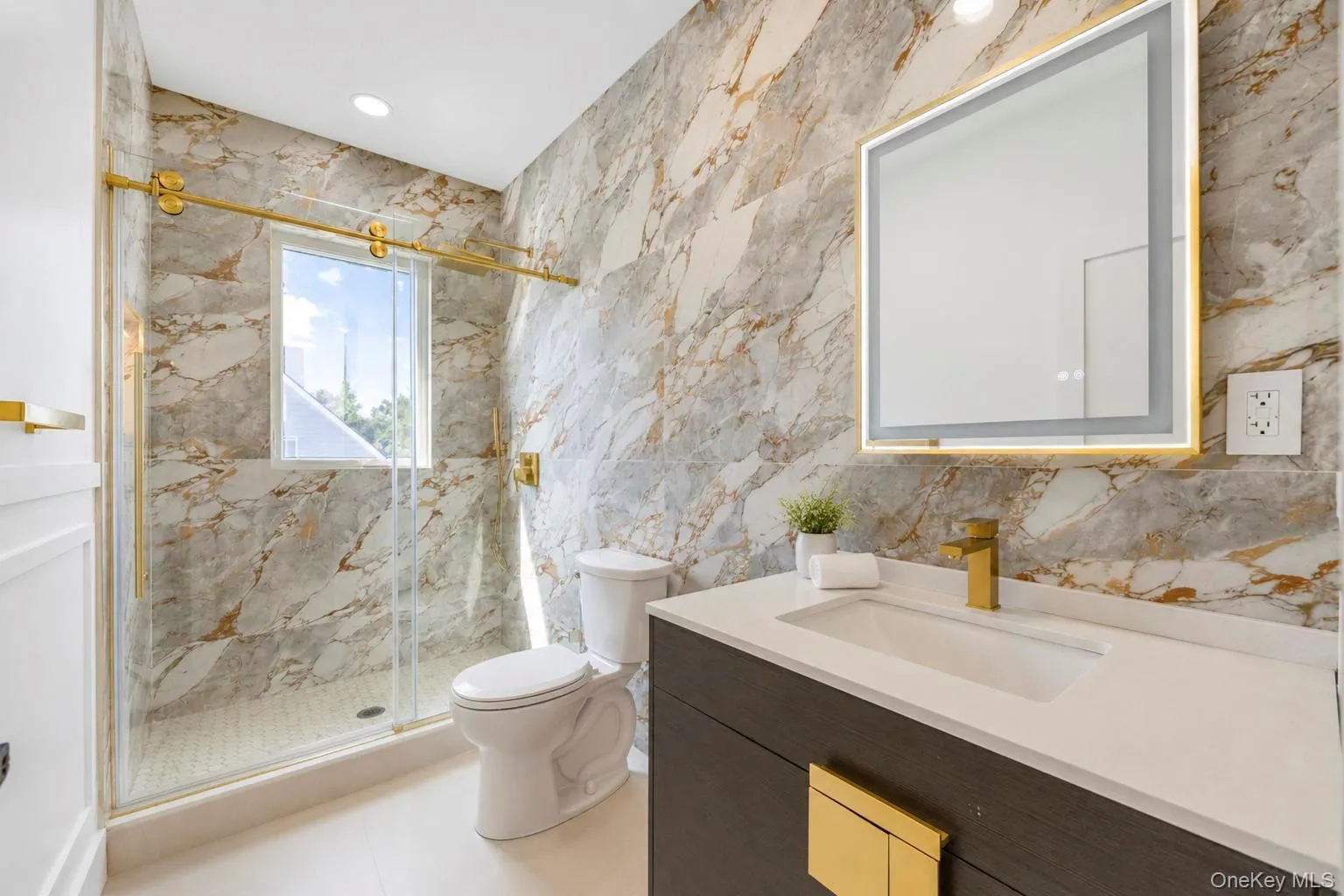43 Cabot Lane, Oyster Bay, NY, 5 Bedrooms Bedrooms, 10 Rooms Rooms,6 BathroomsBathrooms,Residential,For Rent,Cabot,0,1033932 43 Cabot Lane, Oyster Bay, NY, 5 Bedrooms Bedrooms, 10 Rooms Rooms,6 BathroomsBathrooms,Residential,For Rent,Cabot,0,1033932