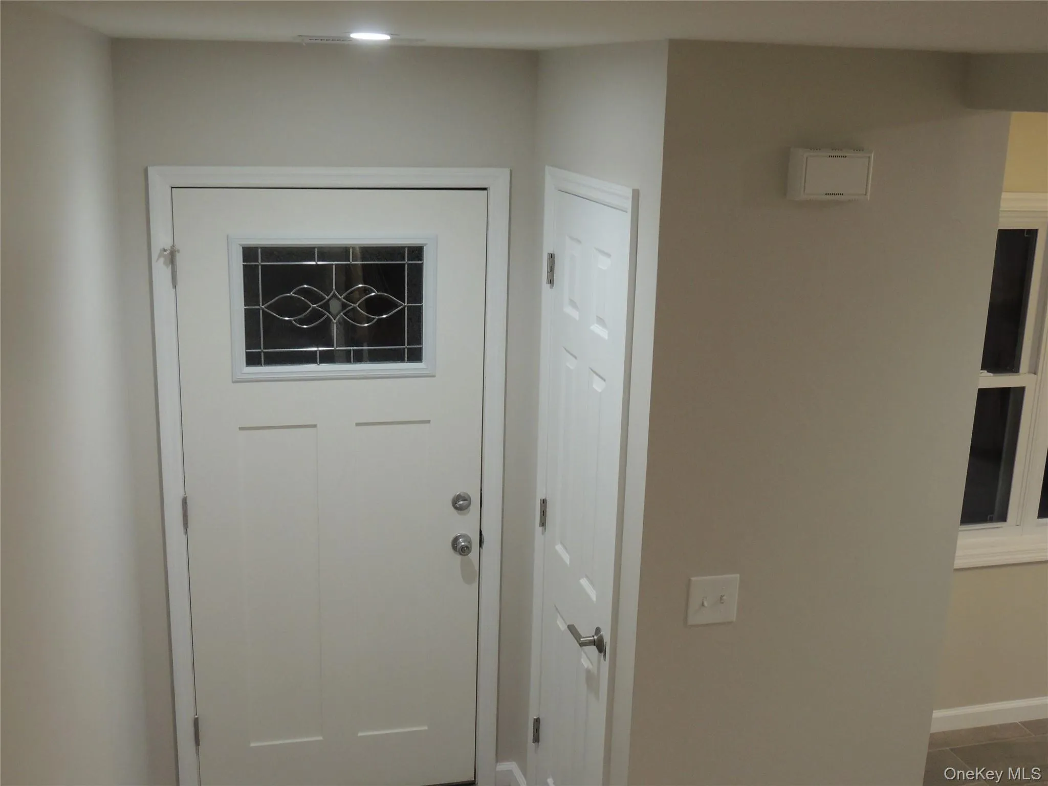 Front entrance . Front entrance .