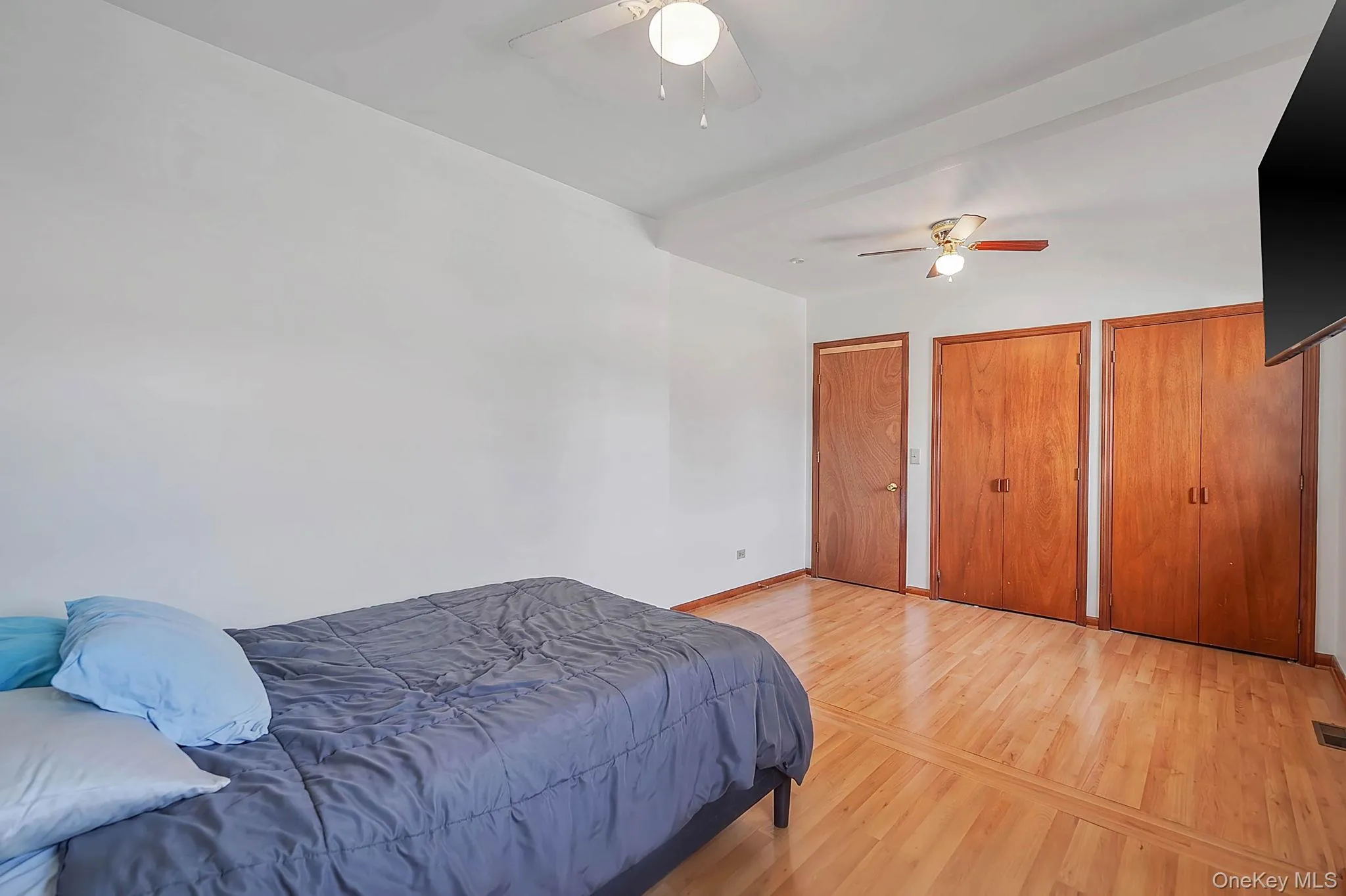 111 Liberty Avenue, Babylon, NY, 2 Bedrooms Bedrooms, 5 Rooms Rooms,1 BathroomBathrooms,Residential,For Rent,Liberty,0,1033941 111 Liberty Avenue, Babylon, NY, 2 Bedrooms Bedrooms, 5 Rooms Rooms,1 BathroomBathrooms,Residential,For Rent,Liberty,0,1033941