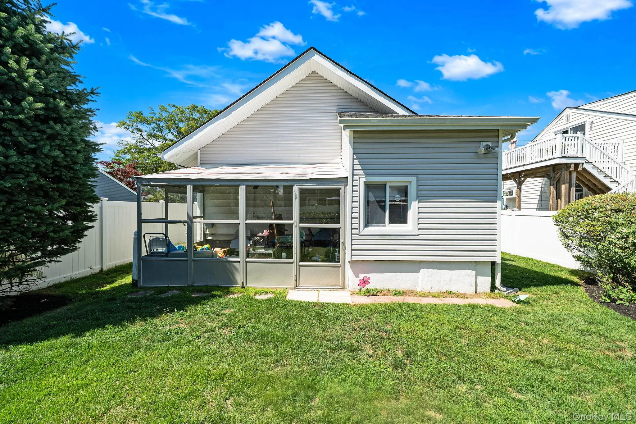 111 Liberty Avenue, Babylon, NY, 2 Bedrooms Bedrooms, 5 Rooms Rooms,1 BathroomBathrooms,Residential,For Rent,Liberty,0,1033941 111 Liberty Avenue, Babylon, NY, 2 Bedrooms Bedrooms, 5 Rooms Rooms,1 BathroomBathrooms,Residential,For Rent,Liberty,0,1033941
