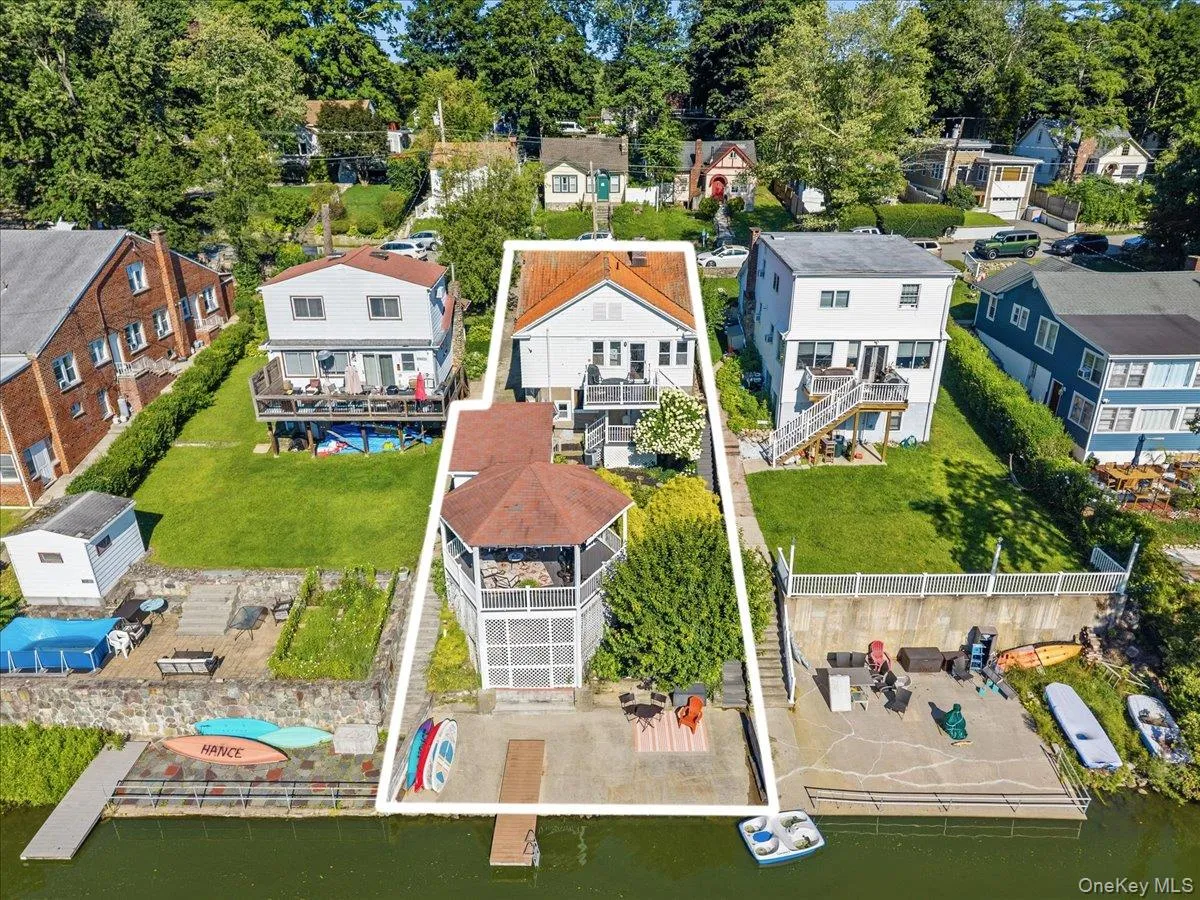65 Lake Drive, Putnam Valley, NY, 2 Bedrooms Bedrooms, 5 Rooms Rooms,2 BathroomsBathrooms,Residential,For Rent,Lake,0,1033944 65 Lake Drive, Putnam Valley, NY, 2 Bedrooms Bedrooms, 5 Rooms Rooms,2 BathroomsBathrooms,Residential,For Rent,Lake,0,1033944