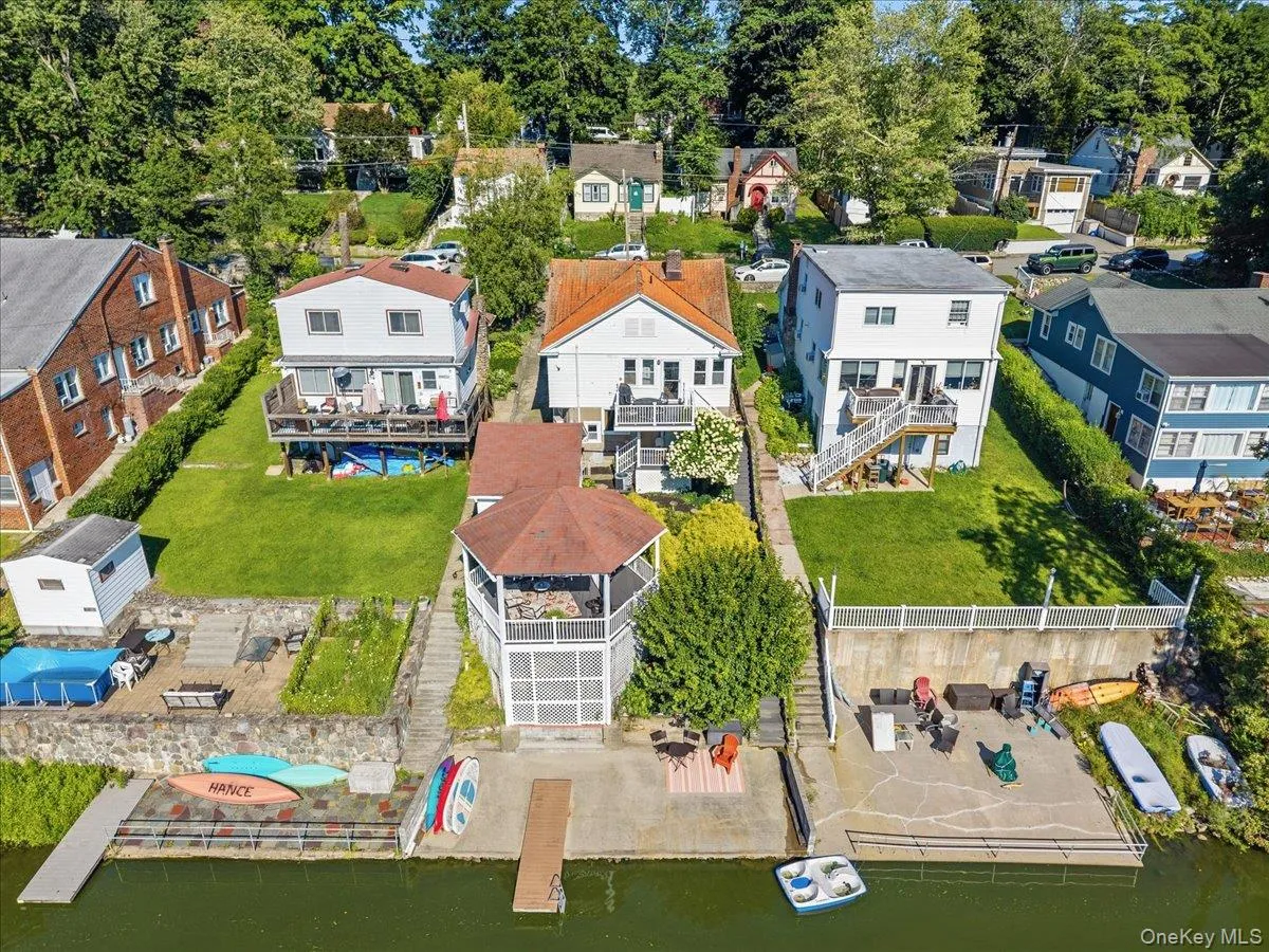 65 Lake Drive, Putnam Valley, NY, 2 Bedrooms Bedrooms, 5 Rooms Rooms,2 BathroomsBathrooms,Residential,For Rent,Lake,0,1033944 65 Lake Drive, Putnam Valley, NY, 2 Bedrooms Bedrooms, 5 Rooms Rooms,2 BathroomsBathrooms,Residential,For Rent,Lake,0,1033944