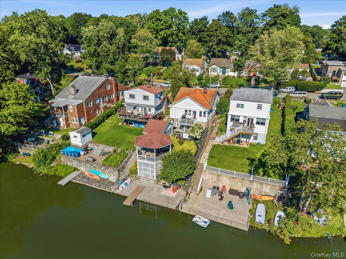 65 Lake Drive, Putnam Valley, NY, 2 Bedrooms Bedrooms, 5 Rooms Rooms,2 BathroomsBathrooms,Residential,For Rent,Lake,0,1033944 65 Lake Drive, Putnam Valley, NY, 2 Bedrooms Bedrooms, 5 Rooms Rooms,2 BathroomsBathrooms,Residential,For Rent,Lake,0,1033944