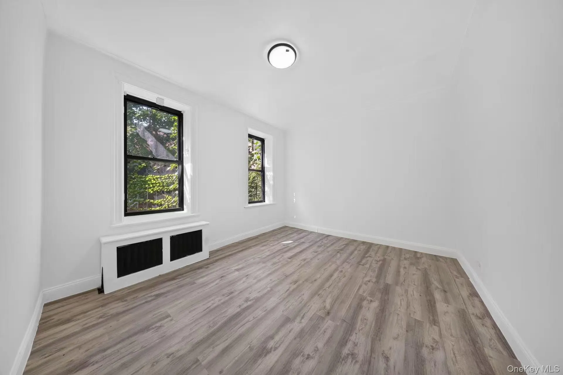 144-44 Sanford Avenue, New York, NY, 1 Bedroom Bedrooms, 4 Rooms Rooms,1 BathroomBathrooms,Residential,For Rent,Sanford,0,1033950 144-44 Sanford Avenue, New York, NY, 1 Bedroom Bedrooms, 4 Rooms Rooms,1 BathroomBathrooms,Residential,For Rent,Sanford,0,1033950