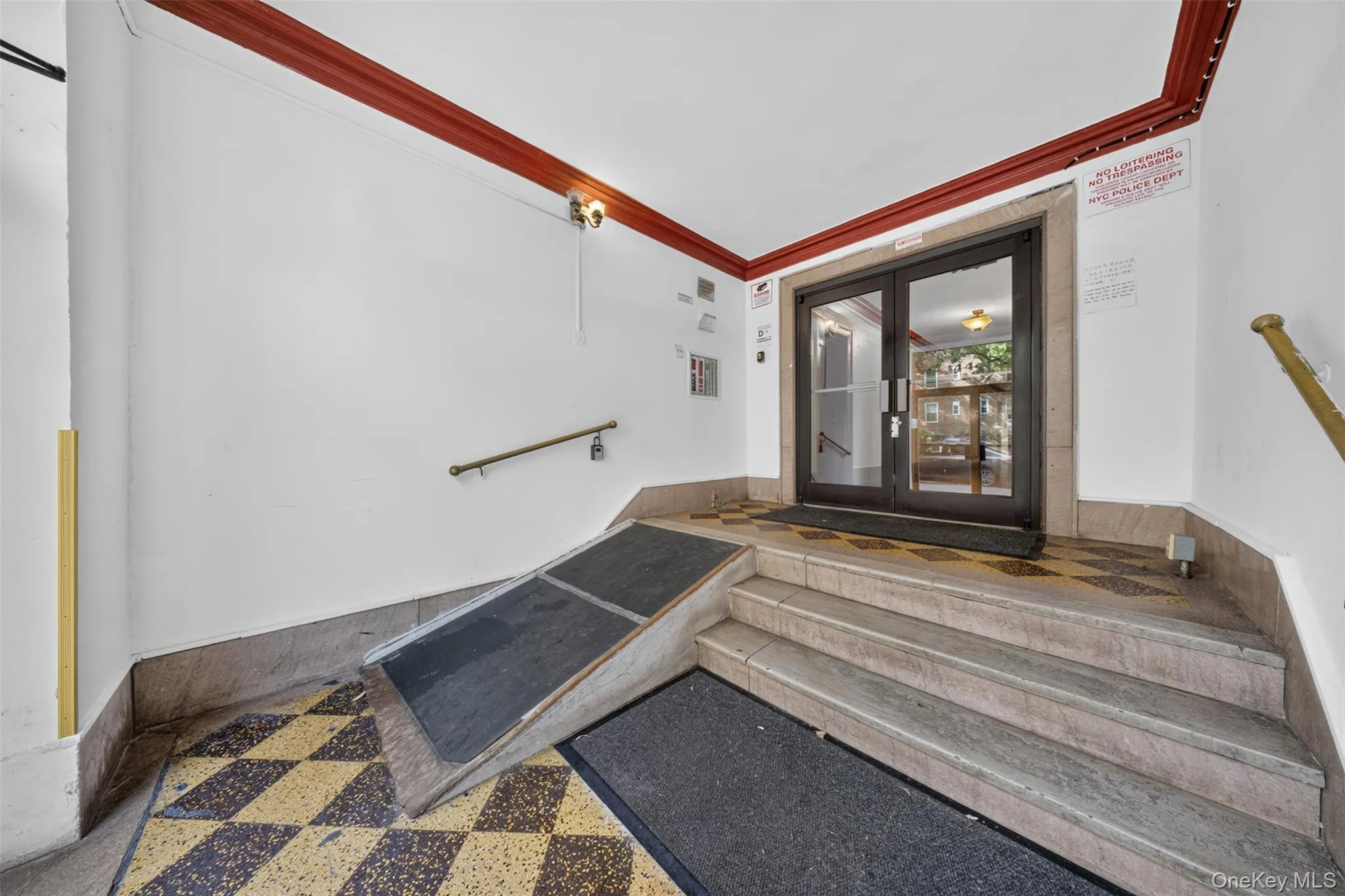 144-44 Sanford Avenue, New York, NY, 1 Bedroom Bedrooms, 4 Rooms Rooms,1 BathroomBathrooms,Residential,For Rent,Sanford,0,1033950 144-44 Sanford Avenue, New York, NY, 1 Bedroom Bedrooms, 4 Rooms Rooms,1 BathroomBathrooms,Residential,For Rent,Sanford,0,1033950