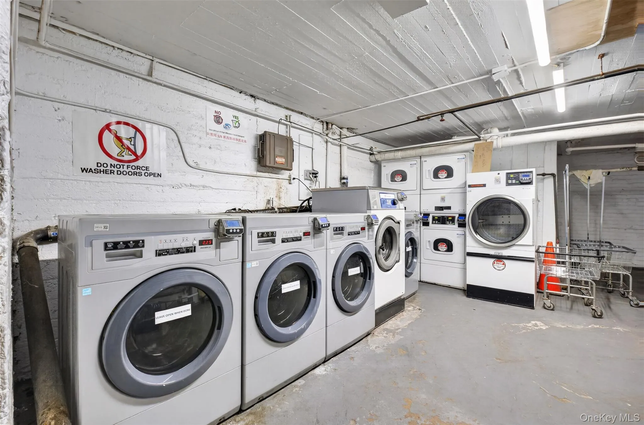 144-44 Sanford Avenue, New York, NY, 1 Bedroom Bedrooms, 4 Rooms Rooms,1 BathroomBathrooms,Residential,For Rent,Sanford,0,1033950 144-44 Sanford Avenue, New York, NY, 1 Bedroom Bedrooms, 4 Rooms Rooms,1 BathroomBathrooms,Residential,For Rent,Sanford,0,1033950
