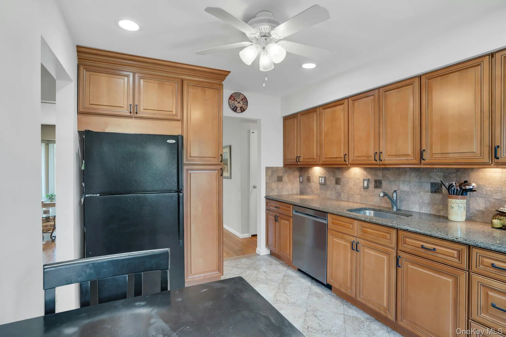 43 Genesee Drive, Smithtown, NY, 5 Bedrooms Bedrooms, 8 Rooms Rooms,2 BathroomsBathrooms,Residential,For Rent,Genesee,0,1033951 43 Genesee Drive, Smithtown, NY, 5 Bedrooms Bedrooms, 8 Rooms Rooms,2 BathroomsBathrooms,Residential,For Rent,Genesee,0,1033951