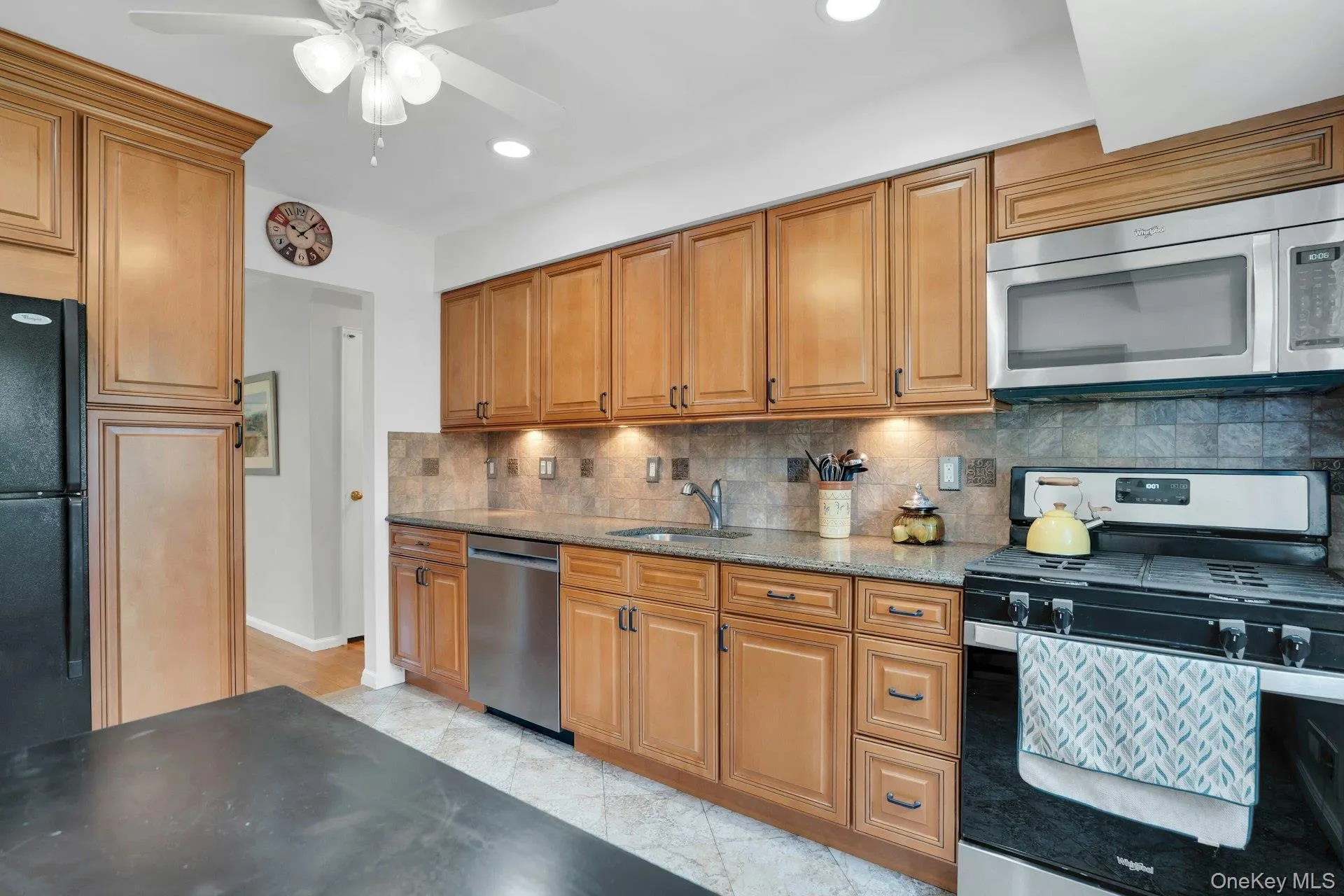 Appliances for 2013 with a GAS stove! Appliances for 2013 with a GAS stove!