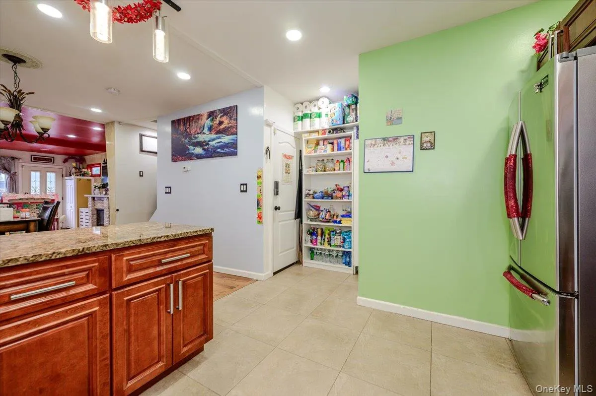 156-03 111th Avenue, New York, NY, 3 Bedrooms Bedrooms, 7 Rooms Rooms,1 BathroomBathrooms,Residential,For Rent,111th,0,1033953 156-03 111th Avenue, New York, NY, 3 Bedrooms Bedrooms, 7 Rooms Rooms,1 BathroomBathrooms,Residential,For Rent,111th,0,1033953