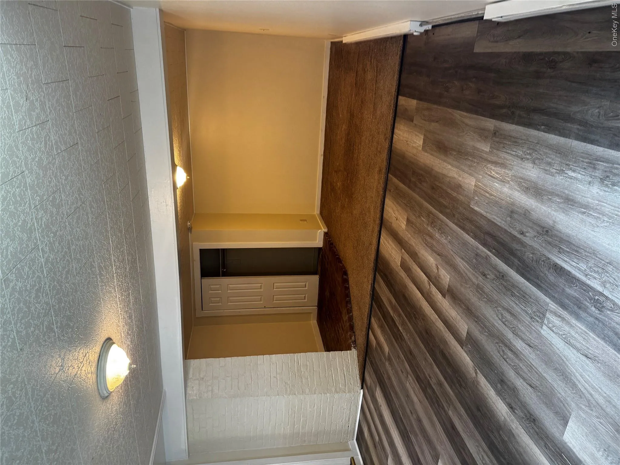1529 RT 300, Newburgh (town), NY, 1 Room Rooms,1 BathroomBathrooms,Residential Lease,For Rent,RT 300,0,1033954 1529 RT 300, Newburgh (town), NY, 1 Room Rooms,1 BathroomBathrooms,Residential Lease,For Rent,RT 300,0,1033954