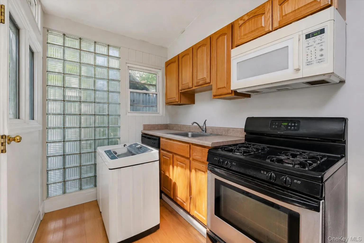 26 Brook Avenue, Beekman, NY, 1 Bedroom Bedrooms, 4 Rooms Rooms,2 BathroomsBathrooms,Residential,For Rent,Brook,0,1033955 26 Brook Avenue, Beekman, NY, 1 Bedroom Bedrooms, 4 Rooms Rooms,2 BathroomsBathrooms,Residential,For Rent,Brook,0,1033955