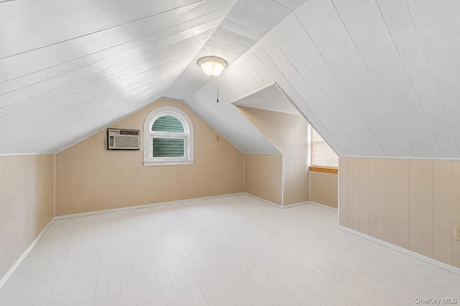 26 Brook Avenue, Beekman, NY, 1 Bedroom Bedrooms, 4 Rooms Rooms,2 BathroomsBathrooms,Residential,For Rent,Brook,0,1033955 26 Brook Avenue, Beekman, NY, 1 Bedroom Bedrooms, 4 Rooms Rooms,2 BathroomsBathrooms,Residential,For Rent,Brook,0,1033955