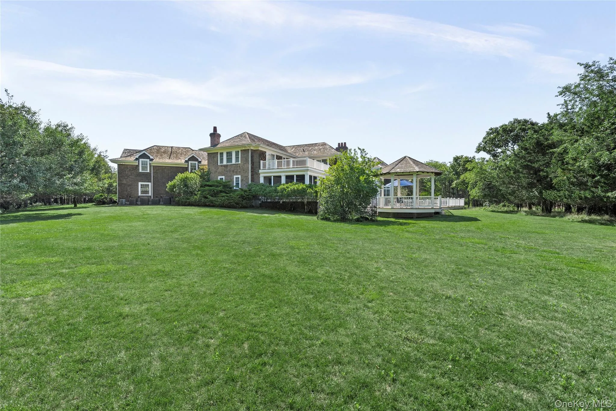 19 Jagger Lane, Southampton, NY, 7 Bedrooms Bedrooms, 12 Rooms Rooms,8 BathroomsBathrooms,Residential,For Rent,Jagger,0,1033957 19 Jagger Lane, Southampton, NY, 7 Bedrooms Bedrooms, 12 Rooms Rooms,8 BathroomsBathrooms,Residential,For Rent,Jagger,0,1033957