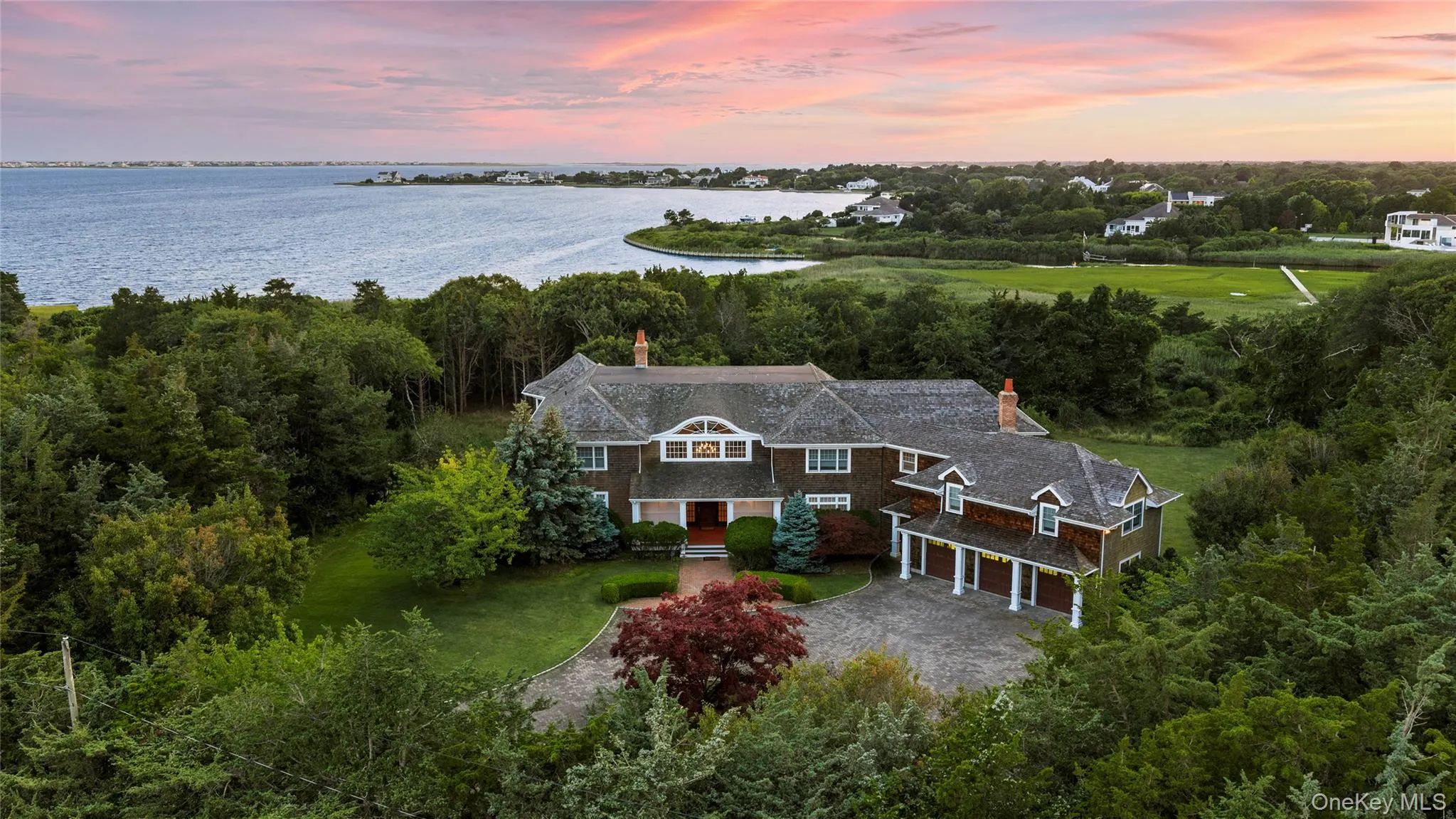 19 Jagger Lane, Southampton, NY, 7 Bedrooms Bedrooms, 12 Rooms Rooms,8 BathroomsBathrooms,Residential,For Rent,Jagger,0,1033957 19 Jagger Lane, Southampton, NY, 7 Bedrooms Bedrooms, 12 Rooms Rooms,8 BathroomsBathrooms,Residential,For Rent,Jagger,0,1033957