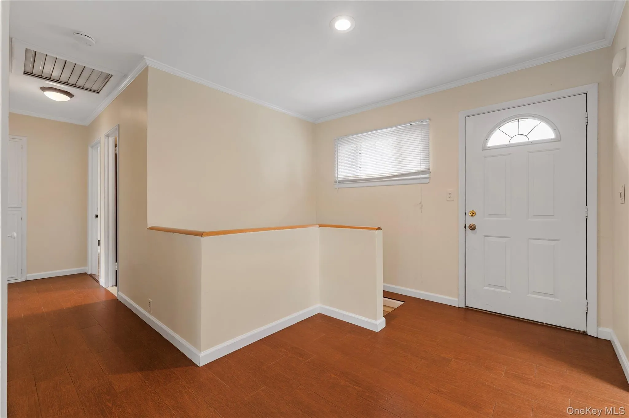 7 Kroll Street, Oyster Bay, NY, 3 Bedrooms Bedrooms, 8 Rooms Rooms,2 BathroomsBathrooms,Residential Lease,For Rent,Kroll,0,1033958 7 Kroll Street, Oyster Bay, NY, 3 Bedrooms Bedrooms, 8 Rooms Rooms,2 BathroomsBathrooms,Residential Lease,For Rent,Kroll,0,1033958