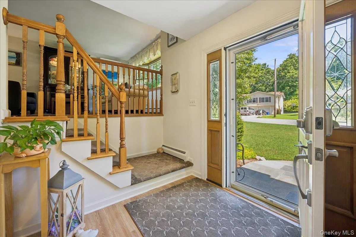 28 Winthrop Drive, Cortlandt, NY, 4 Bedrooms Bedrooms, 8 Rooms Rooms,1 BathroomBathrooms,Residential,For Rent,Winthrop,0,1033960 28 Winthrop Drive, Cortlandt, NY, 4 Bedrooms Bedrooms, 8 Rooms Rooms,1 BathroomBathrooms,Residential,For Rent,Winthrop,0,1033960