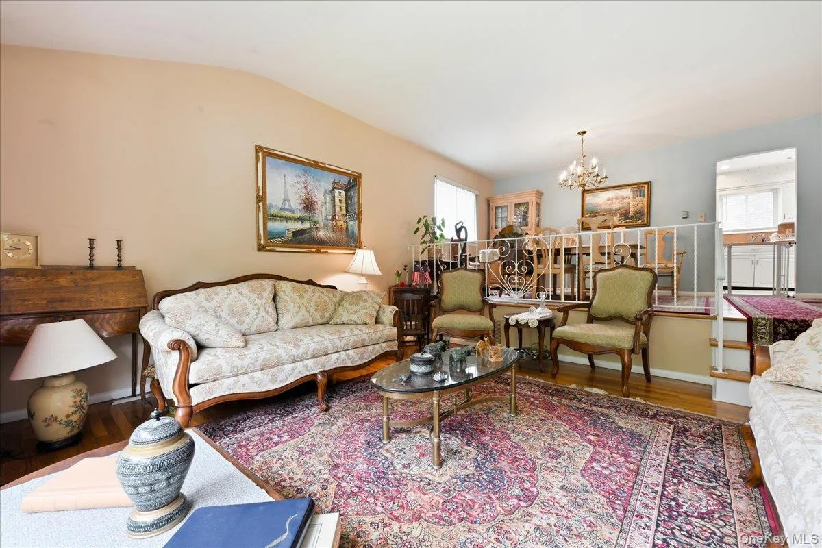 3345 Beltagh Avenue, Hempstead, NY, 4 Bedrooms Bedrooms, 8 Rooms Rooms,2 BathroomsBathrooms,Residential,For Rent,Beltagh,0,1033963 3345 Beltagh Avenue, Hempstead, NY, 4 Bedrooms Bedrooms, 8 Rooms Rooms,2 BathroomsBathrooms,Residential,For Rent,Beltagh,0,1033963
