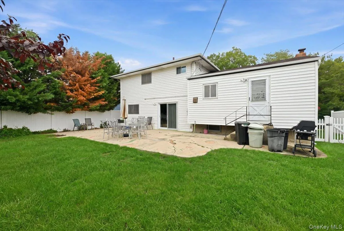 3345 Beltagh Avenue, Hempstead, NY, 4 Bedrooms Bedrooms, 8 Rooms Rooms,2 BathroomsBathrooms,Residential,For Rent,Beltagh,0,1033963 3345 Beltagh Avenue, Hempstead, NY, 4 Bedrooms Bedrooms, 8 Rooms Rooms,2 BathroomsBathrooms,Residential,For Rent,Beltagh,0,1033963