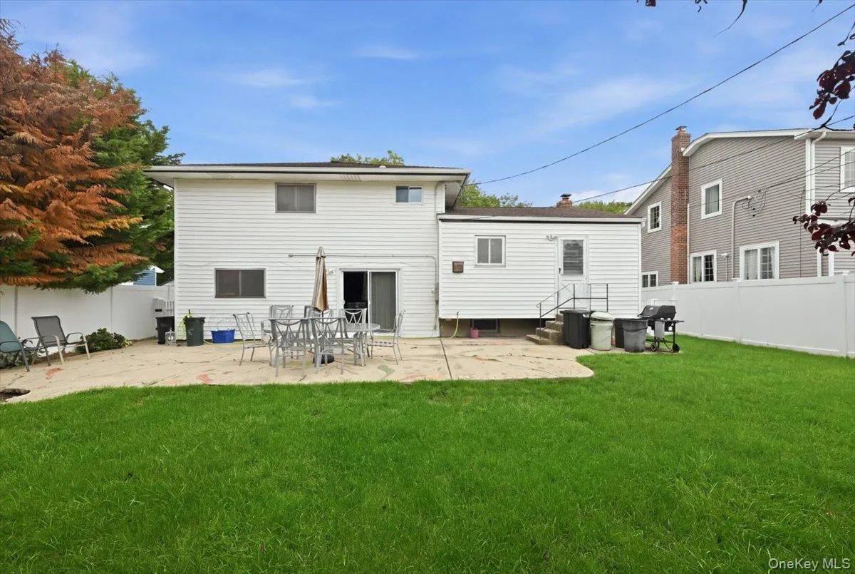 3345 Beltagh Avenue, Hempstead, NY, 4 Bedrooms Bedrooms, 8 Rooms Rooms,2 BathroomsBathrooms,Residential,For Rent,Beltagh,0,1033963 3345 Beltagh Avenue, Hempstead, NY, 4 Bedrooms Bedrooms, 8 Rooms Rooms,2 BathroomsBathrooms,Residential,For Rent,Beltagh,0,1033963