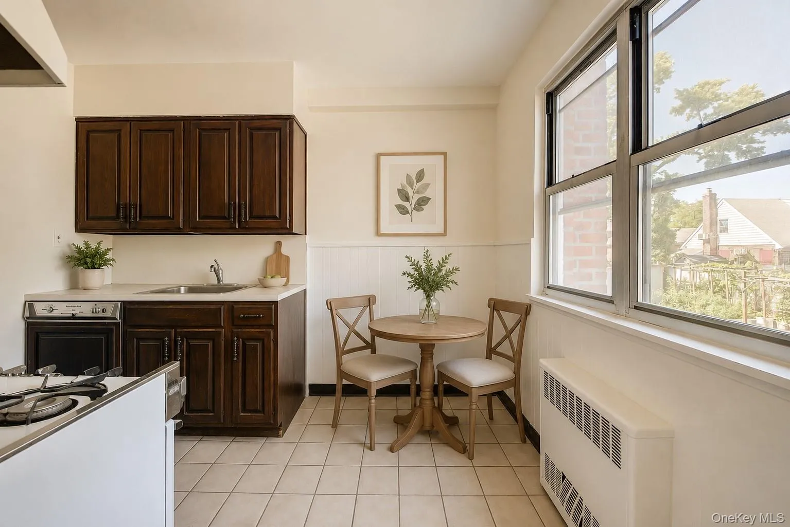 Virtually Staged - Eat-in-Kitchen Virtually Staged - Eat-in-Kitchen